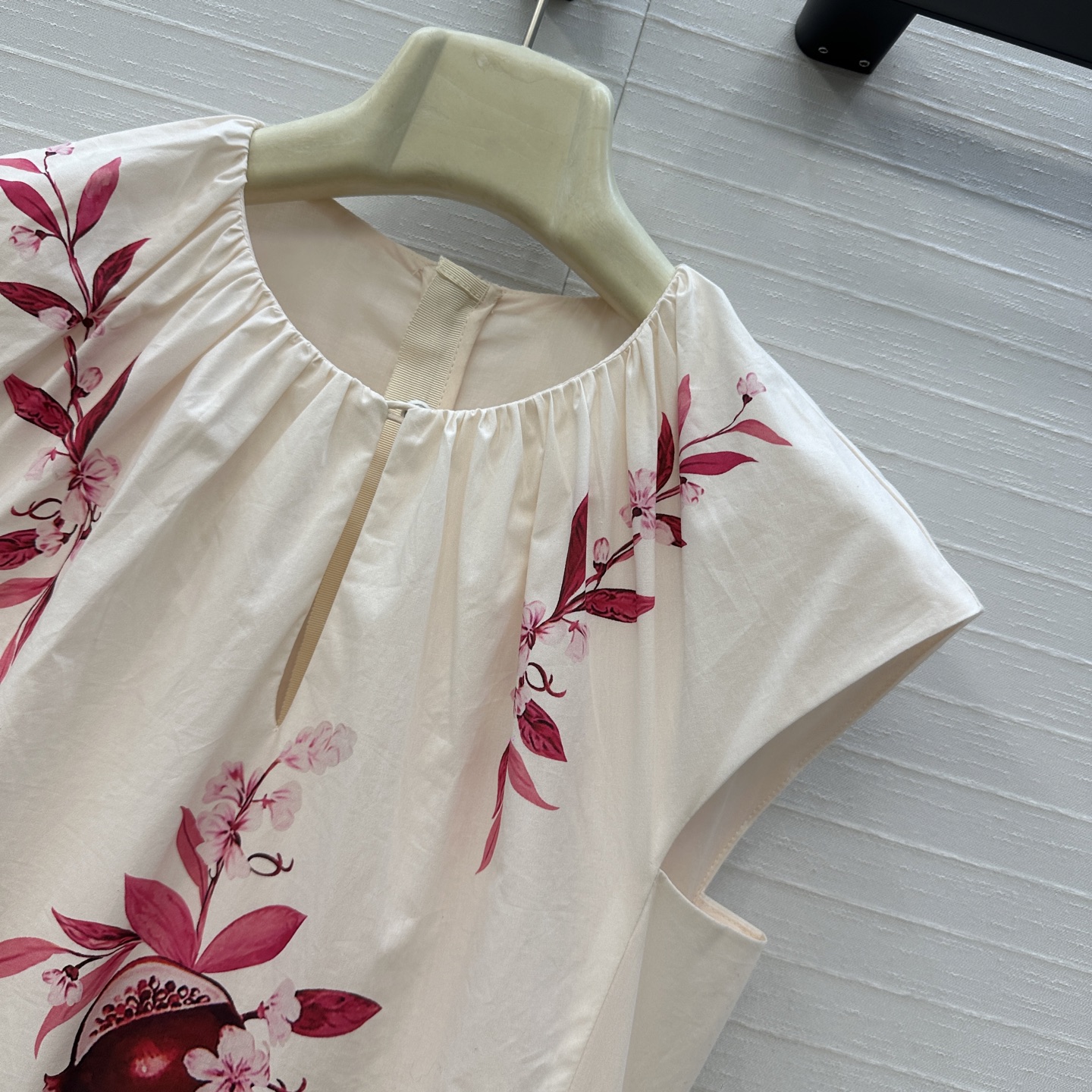 强烈推荐❤️Giambattista Valli 26早春系列印花连衣裙，浪漫优雅满分大摆裙摆+精致花卉