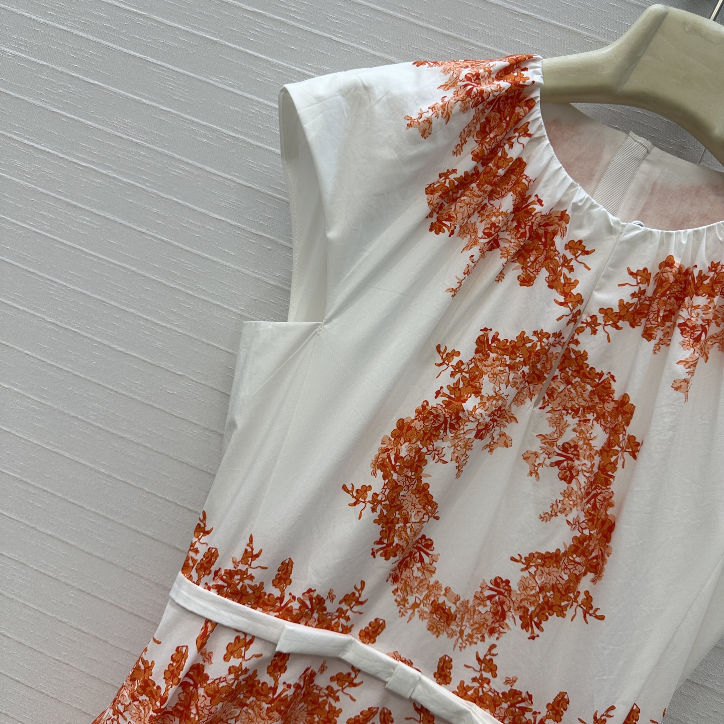 强烈推荐❤️Giambattista Valli 26早春系列印花连衣裙，浪漫优雅满分大摆裙摆+精致花卉