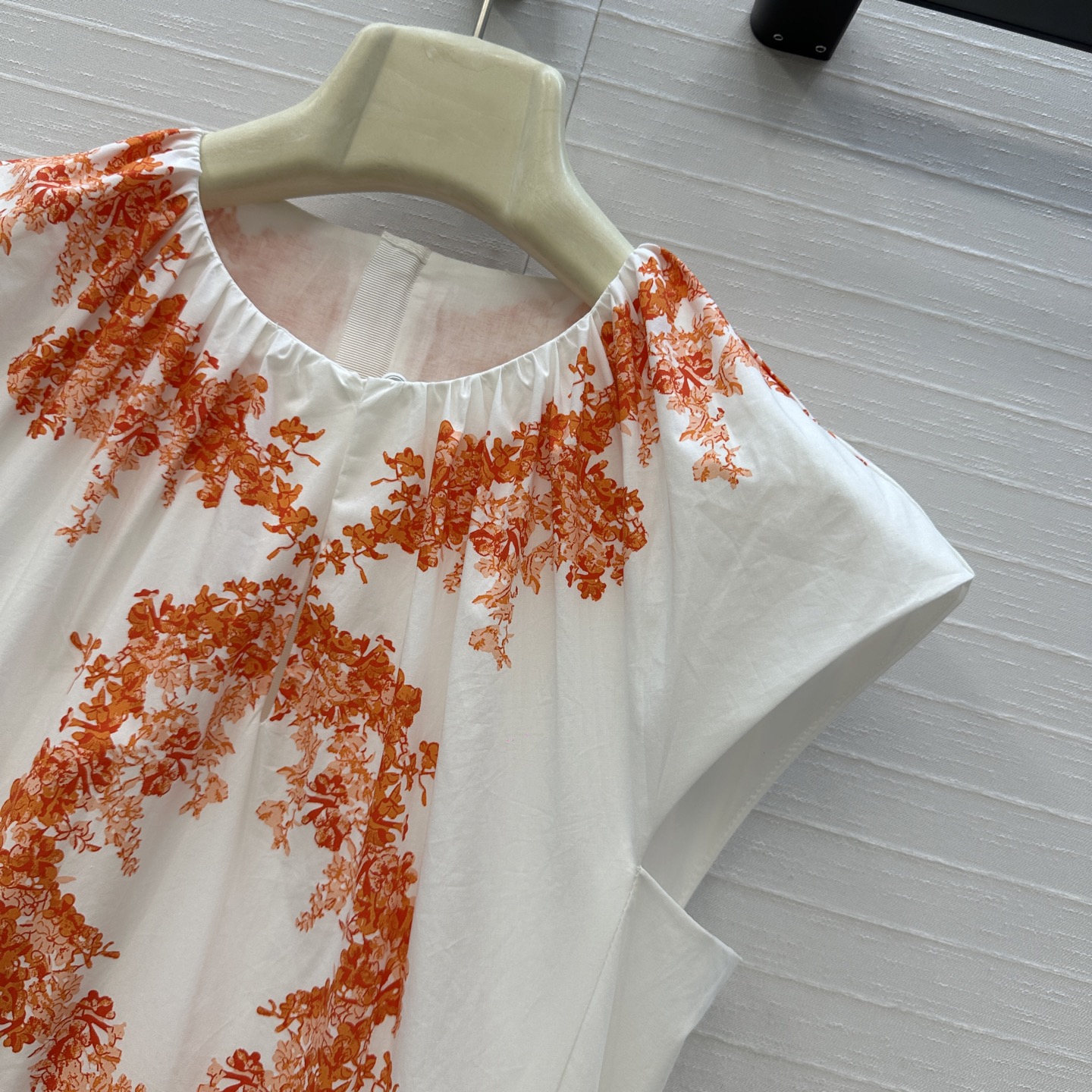 强烈推荐❤️Giambattista Valli 26早春系列印花连衣裙，浪漫优雅满分大摆裙摆+精致花卉