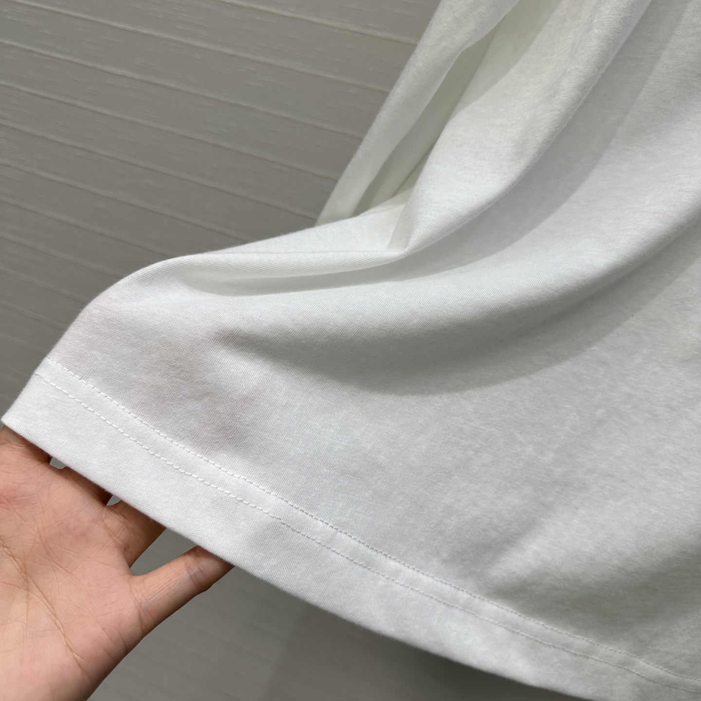 爆款必入❤️Row风纸片人穿搭！亨利领棉质长袖T恤！极简叠搭日常好穿！白富美必入气质打底单品休闲舒适。不