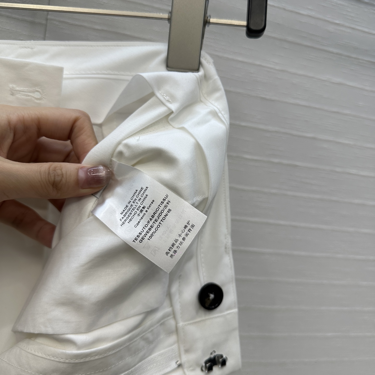 强烈推荐❤️Bv新品高智感简洁穿搭日常通勤风，宽松休闲阔腿裤，大A摆剪裁不挑人版型演绎随性优雅的高级感！