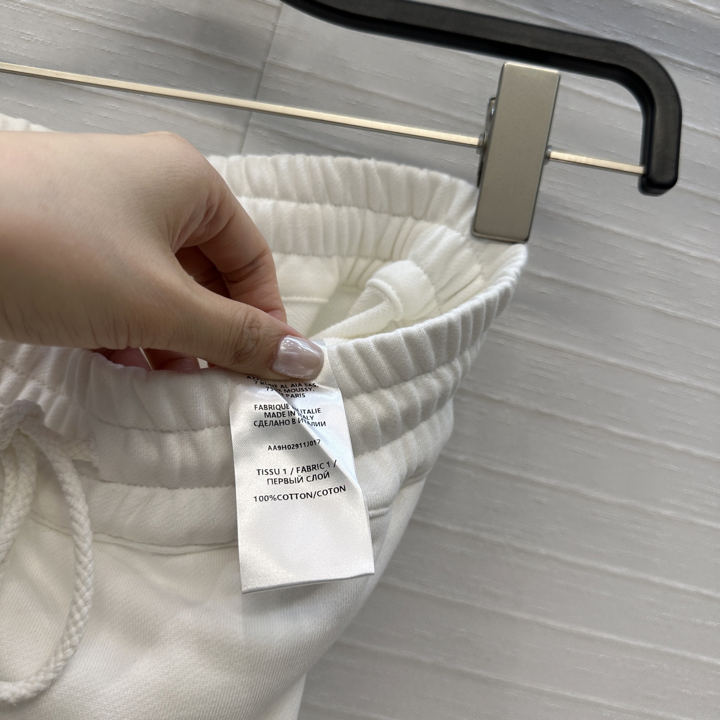 独家首发❤️Alai*26新品时髦精穿搭！花瓣边慢跑休闲裤！抽绳松紧腰 开叉裤腿设计弧边造型打破基础款的