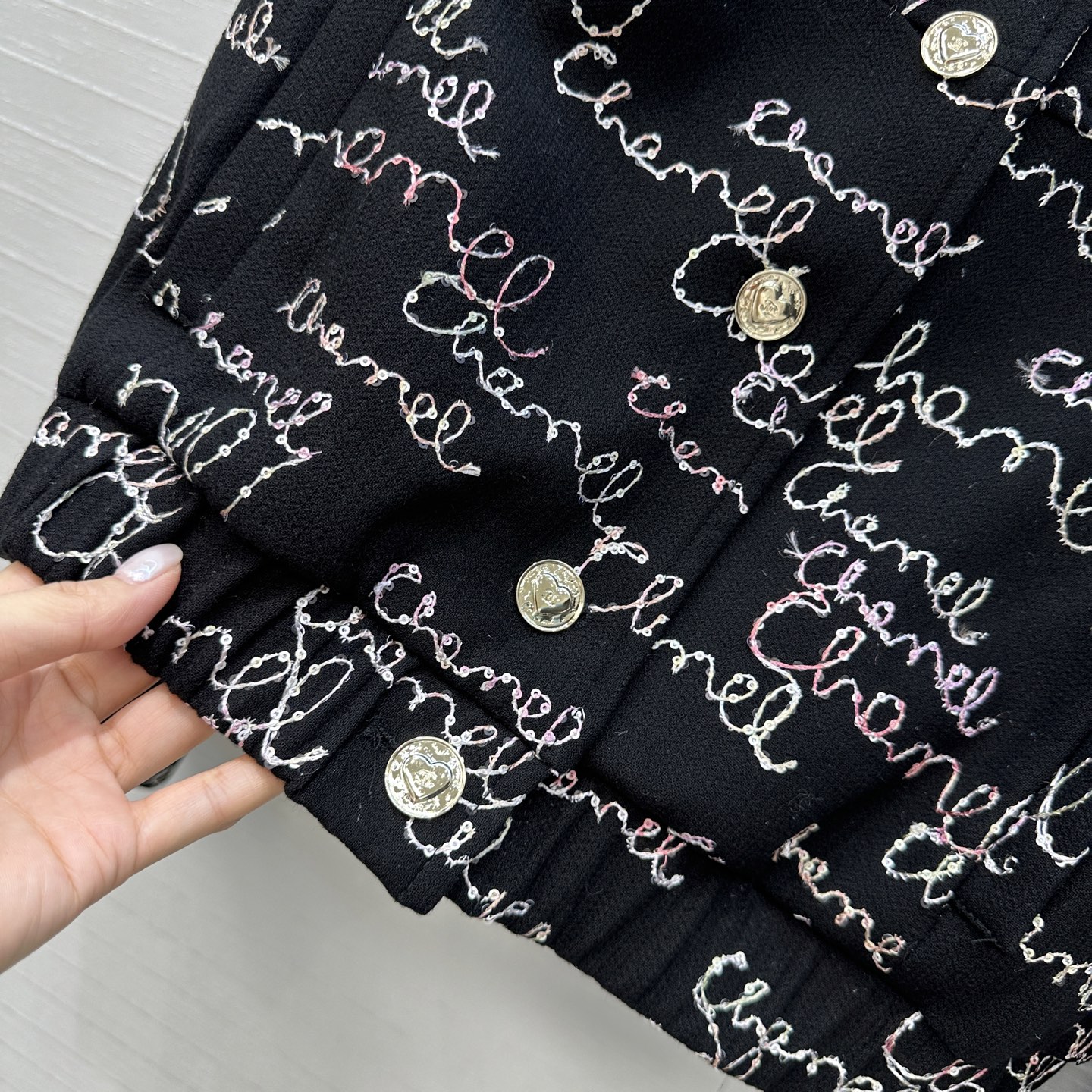 独家首发❤️原单品质🍒coco女孩25B新品，时髦精必备夹克外套，小立领短款版型百搭不挑人，经典松紧下摆