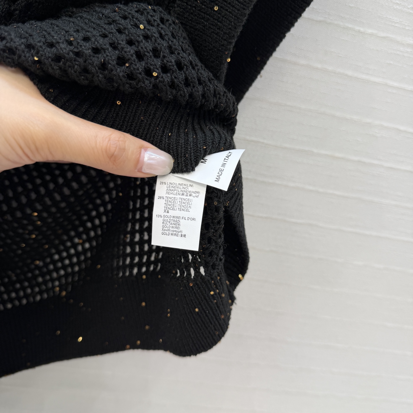 高端原单品质🍒Bc老钱风穿搭，缕空针织马甲上衣。慵懒自在的氛围感！意大利美学金银珠片 天爽亚麻纱线重工奢