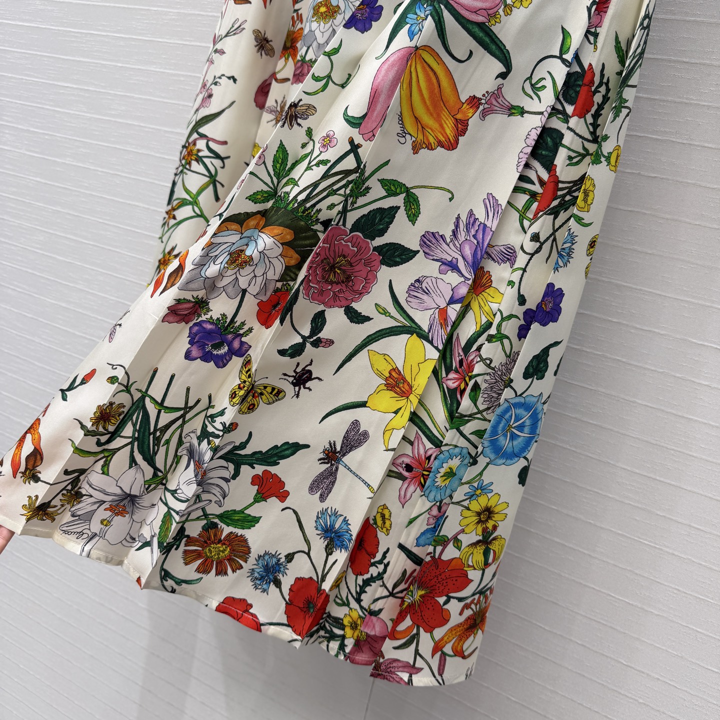 高端原单品质💕26春夏GG花㚏16姆米真丝压褶长半裙！100%真丝斜纹绸，鲜明个性白富美必备神器，压褶裙