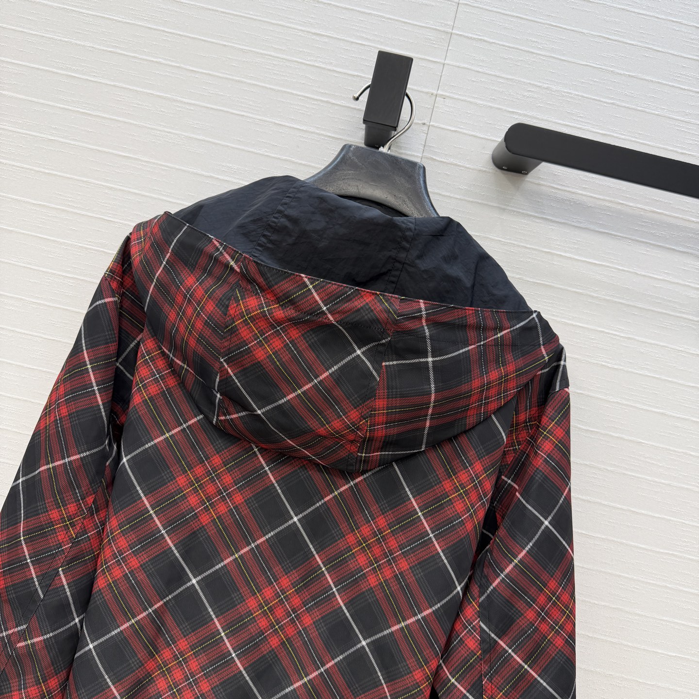 独家首发❤️原单品质Bur*新品！双面穿格纹夹克连帽外套！春秋季节超适合穿～双面穿设计，随心切换风格，原