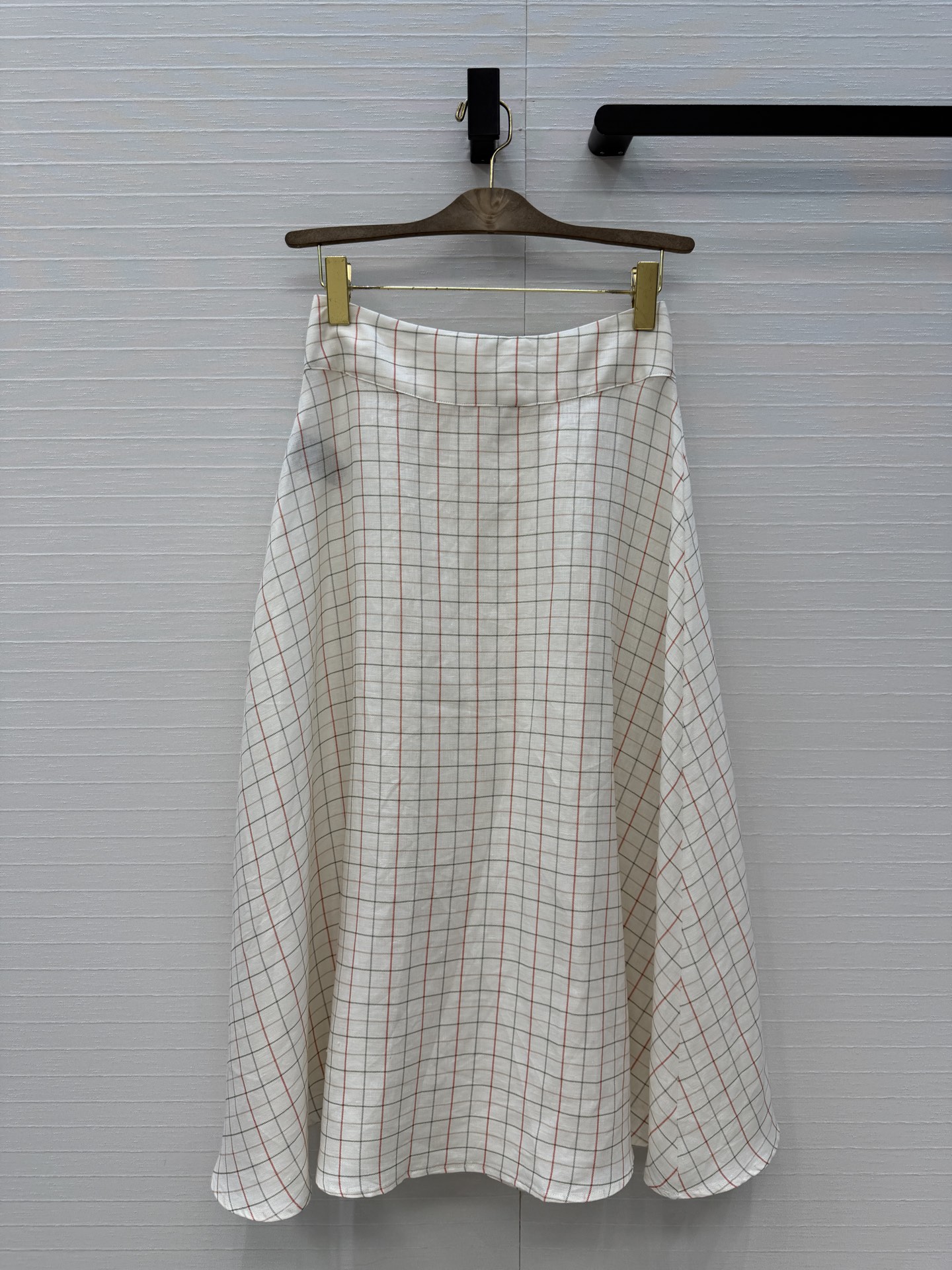 独家首发！高端原单品质❤️Lp高智感穿搭！南法风情氛围感 经典格纹长半裙！进口100%亚麻面料质感轻盈舒