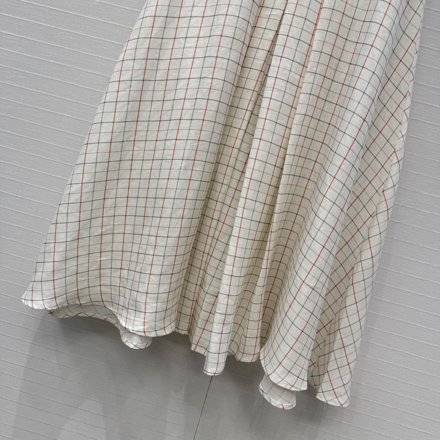 独家首发！高端原单品质❤️Lp高智感穿搭！南法风情氛围感 经典格纹长半裙！进口100%亚麻面料质感轻盈舒