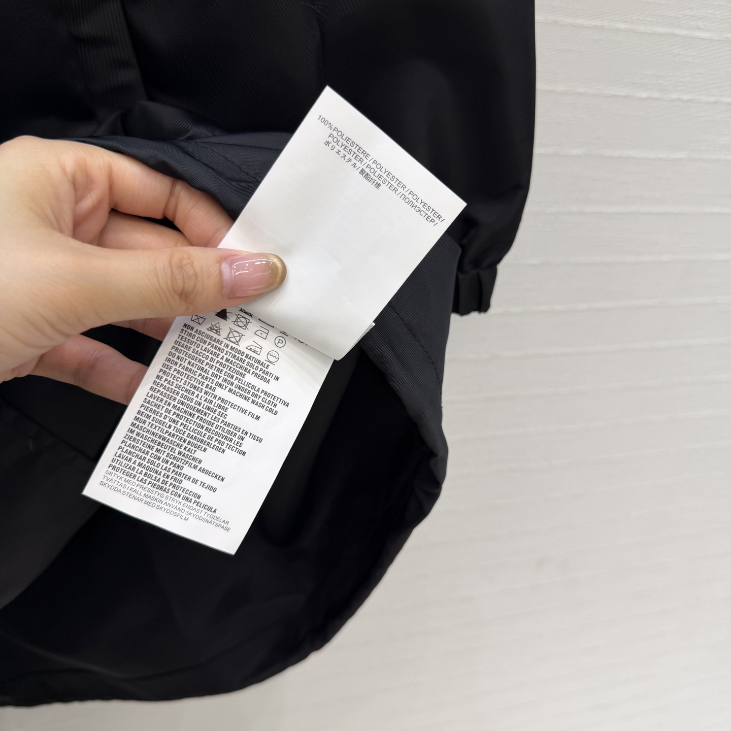 强烈推荐❤️PR新品尼龙拉链单排扣长款外套！宽松版型抽绳收腰可调节设计。可甜可盐减龄时髦又帅气！经典不挑