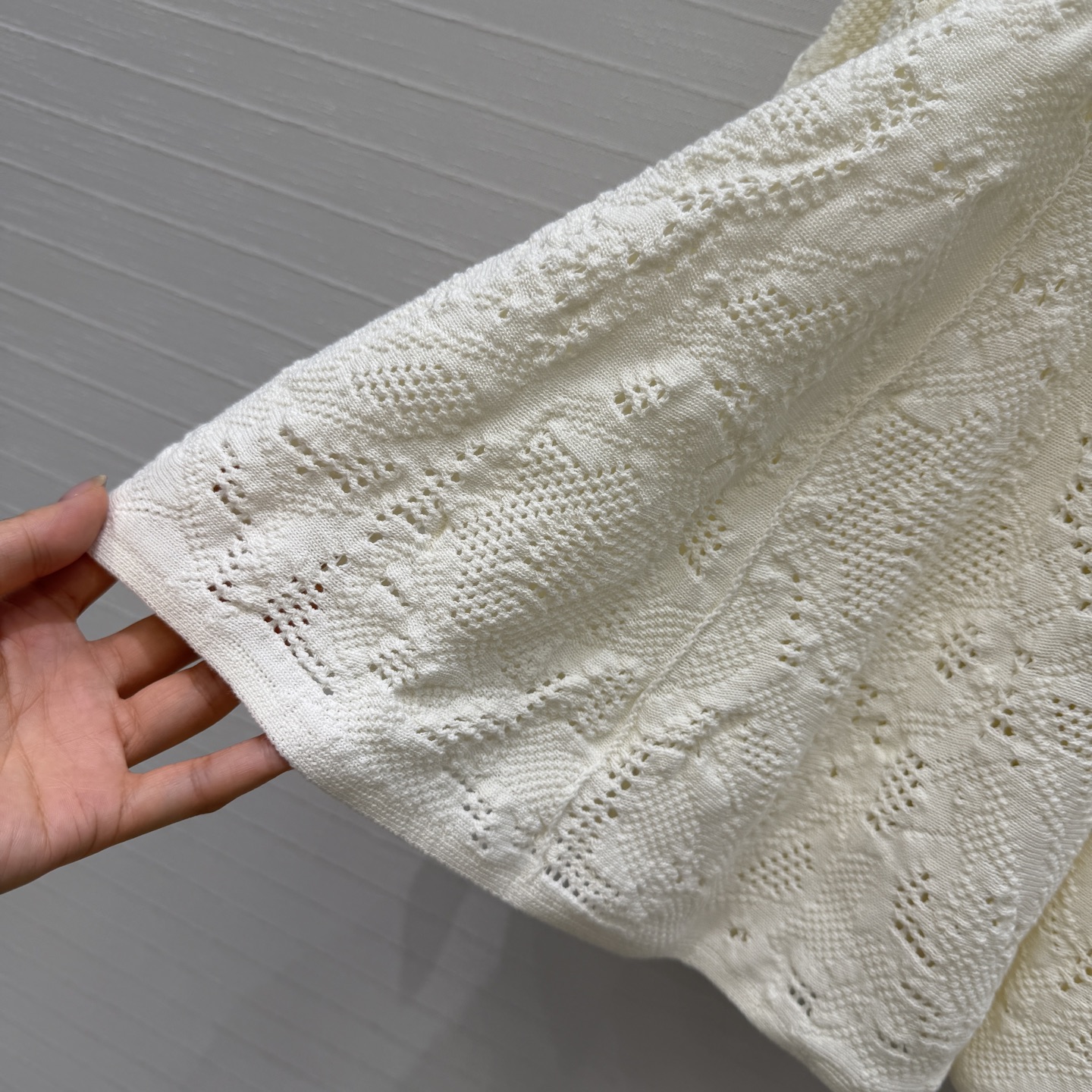 强烈推荐❤️Alai* Skater 棉质蕾丝针织背心裙，俏皮优雅公主风。简约优雅修身剪裁超显身材曲线！