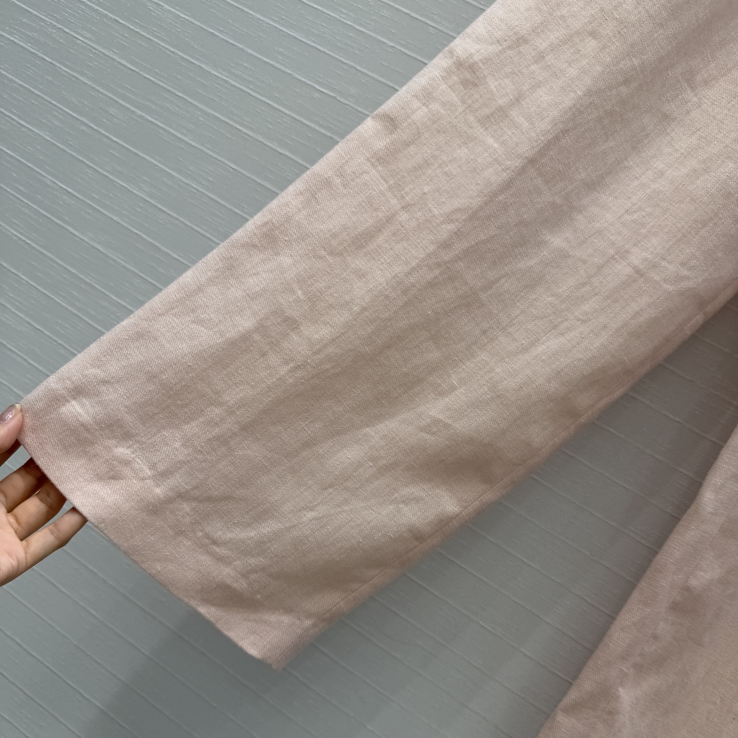 高端原单品质❤️26春款上新Lp高智感穿搭！老钱风氛围感Rodge优雅褶裥长裤。定制baby粉进口亚麻面