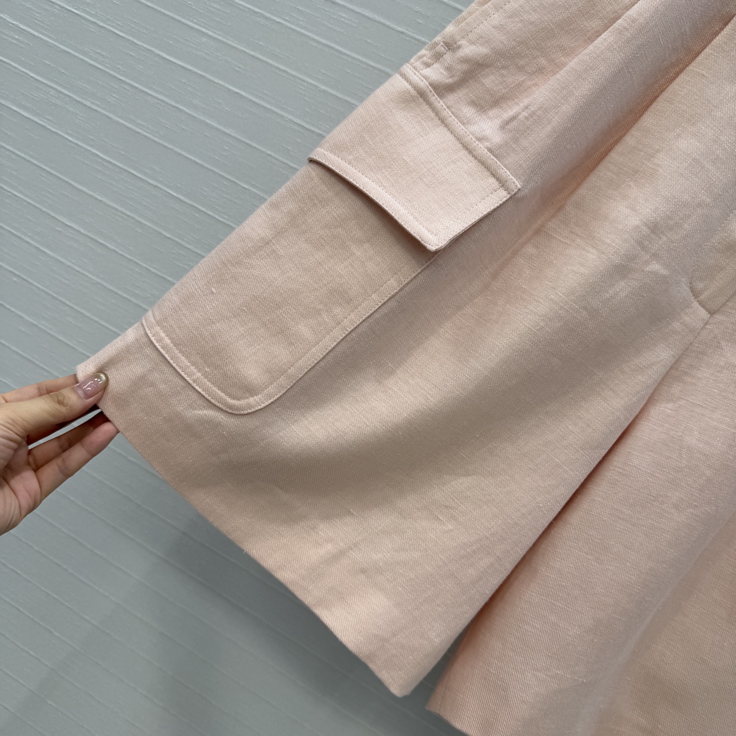 高端原单品质❤️26春款上新Lp高智感穿搭！老钱风氛围感褶裥百慕大短裤。定制baby粉进口亚麻面料轻而柔