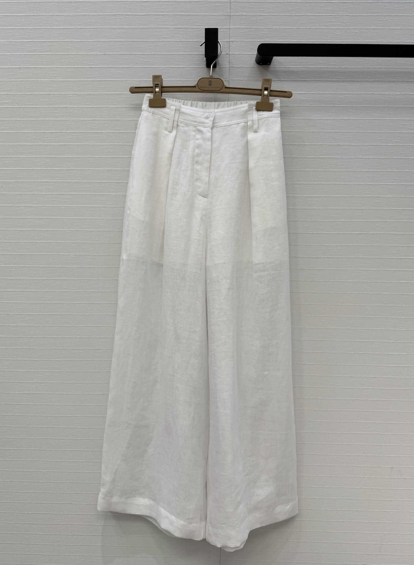 强烈推荐❤️Bc新品 长期主义老钱风穿搭休闲西裤。进口苎麻网眼布 面料轻薄透气质感超赞！松紧腰褶饰直筒阔