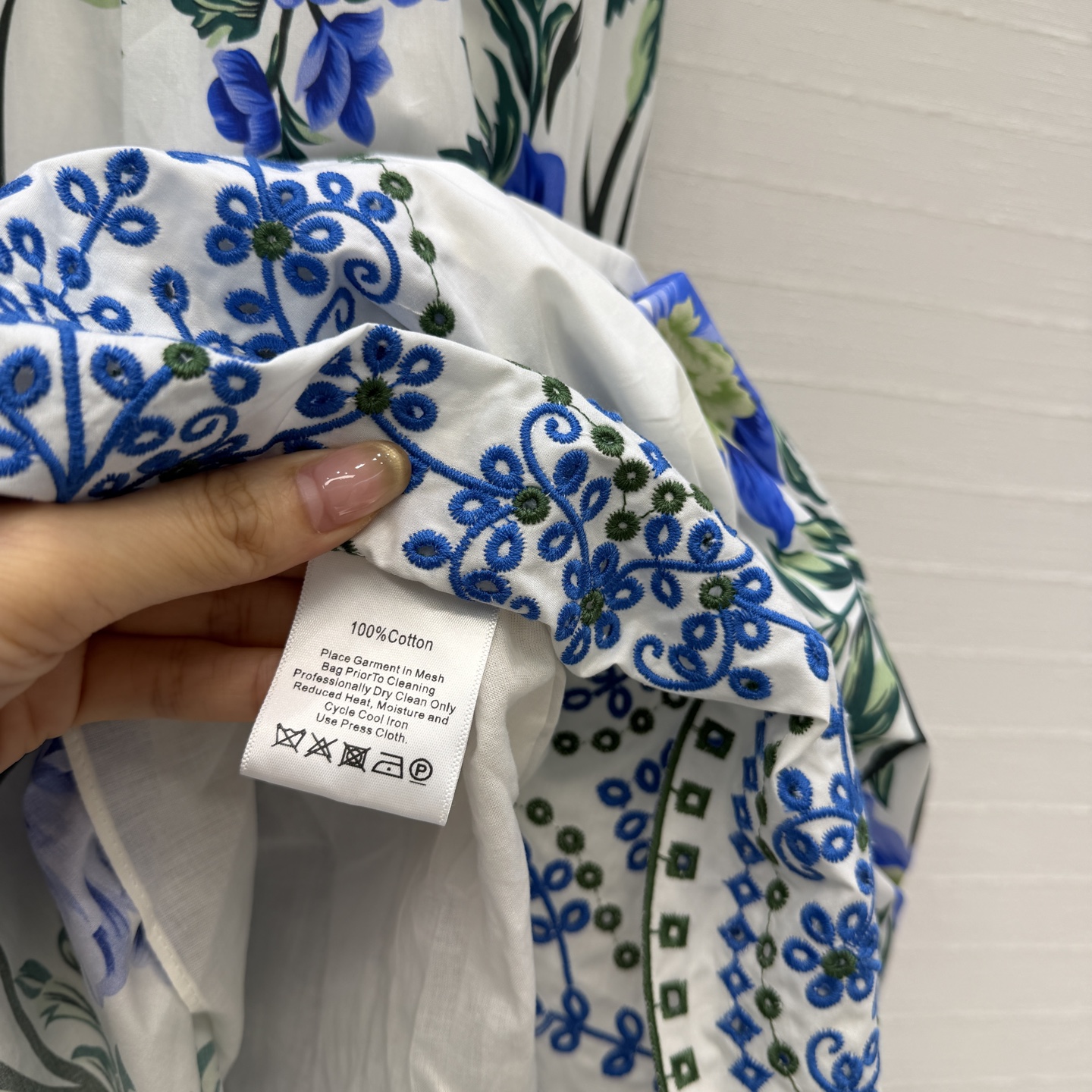 强烈推荐❤️ Kobi Halperin 26早春新品花卉吊带连衣裙，蓝绿色花卉印花清新自然，褶裥收腰裙