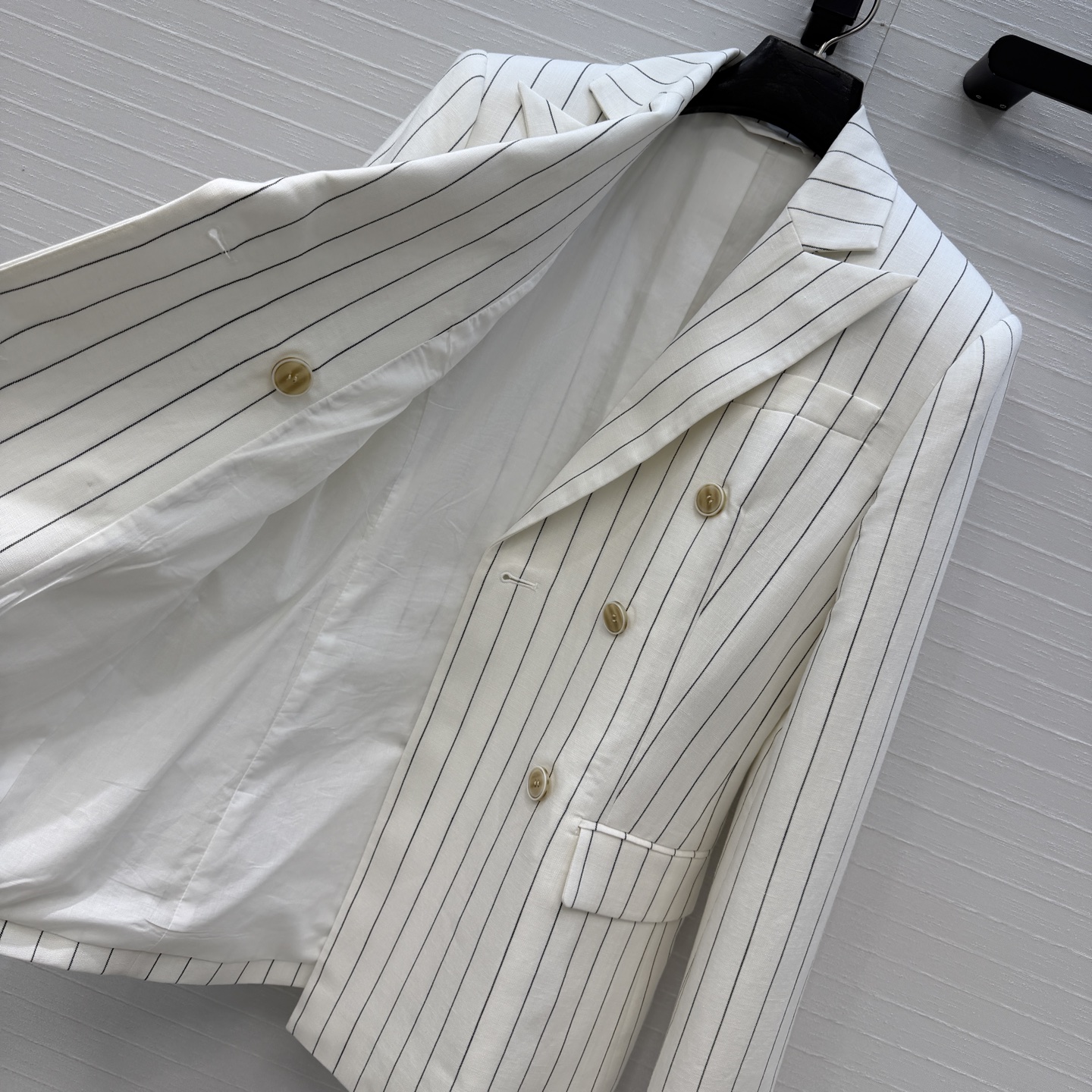 独家首发，高端品质❤️RL26早春新品老钱风穿搭条纹西装外套，进口天丝亚麻混纺面料质感超赞！双排扣+枪驳
