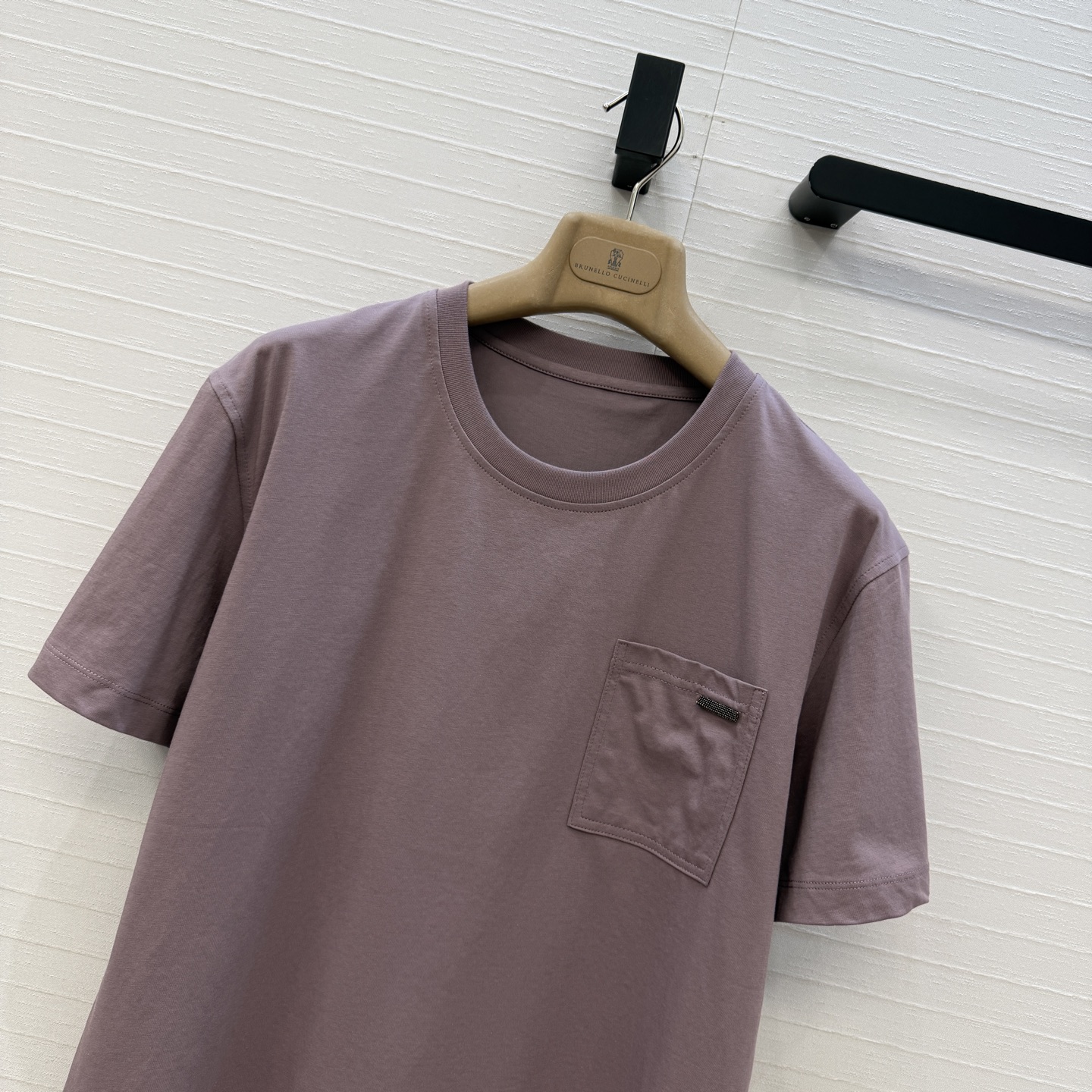 原单品质❤️BC高智感穿搭26s春夏新品！定位铜链刺绣短袖T恤！简约意式美学，经典版型不挑人上身显瘦又百