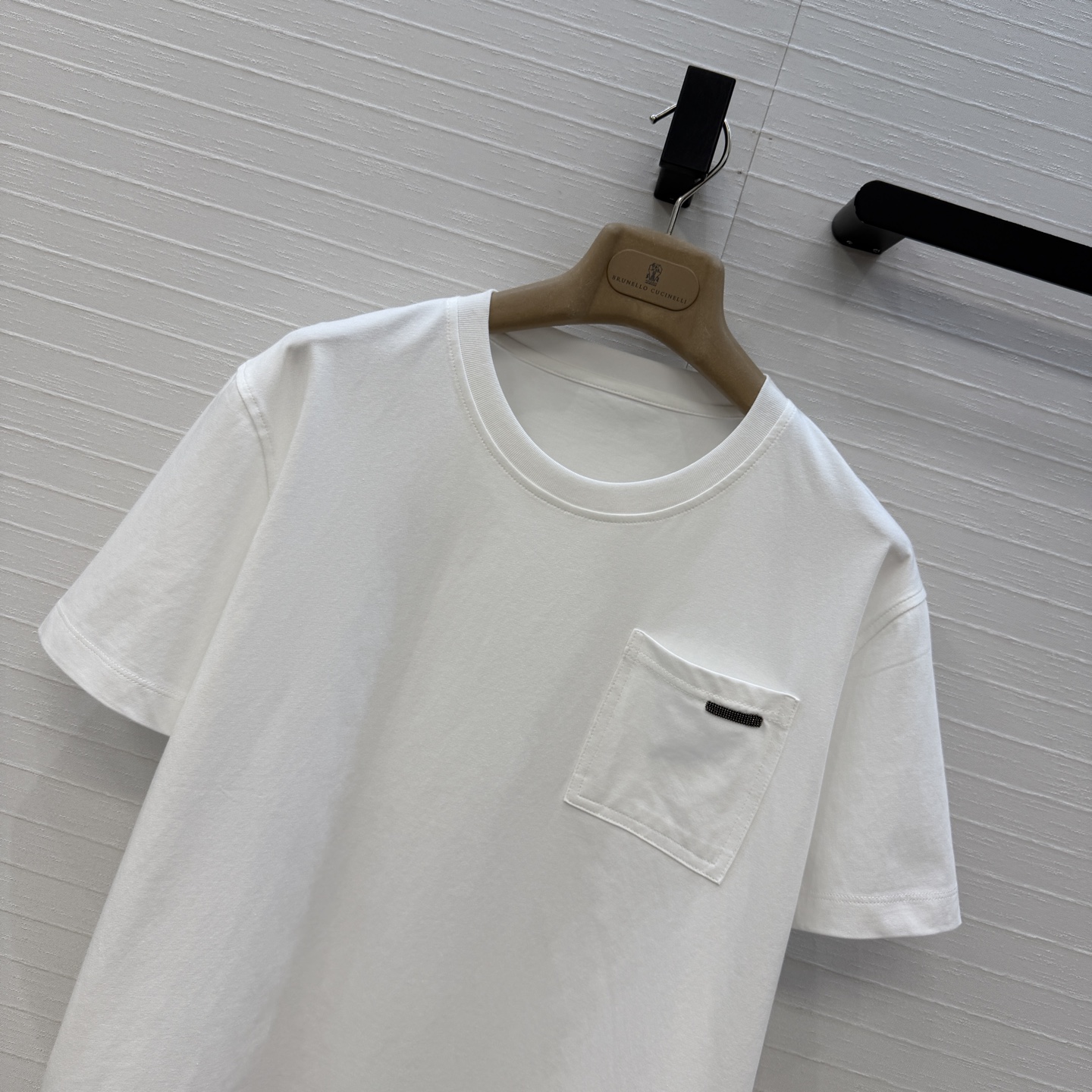 原单品质❤️BC高智感穿搭26s春夏新品！定位铜链刺绣短袖T恤！简约意式美学，经典版型不挑人上身显瘦又百