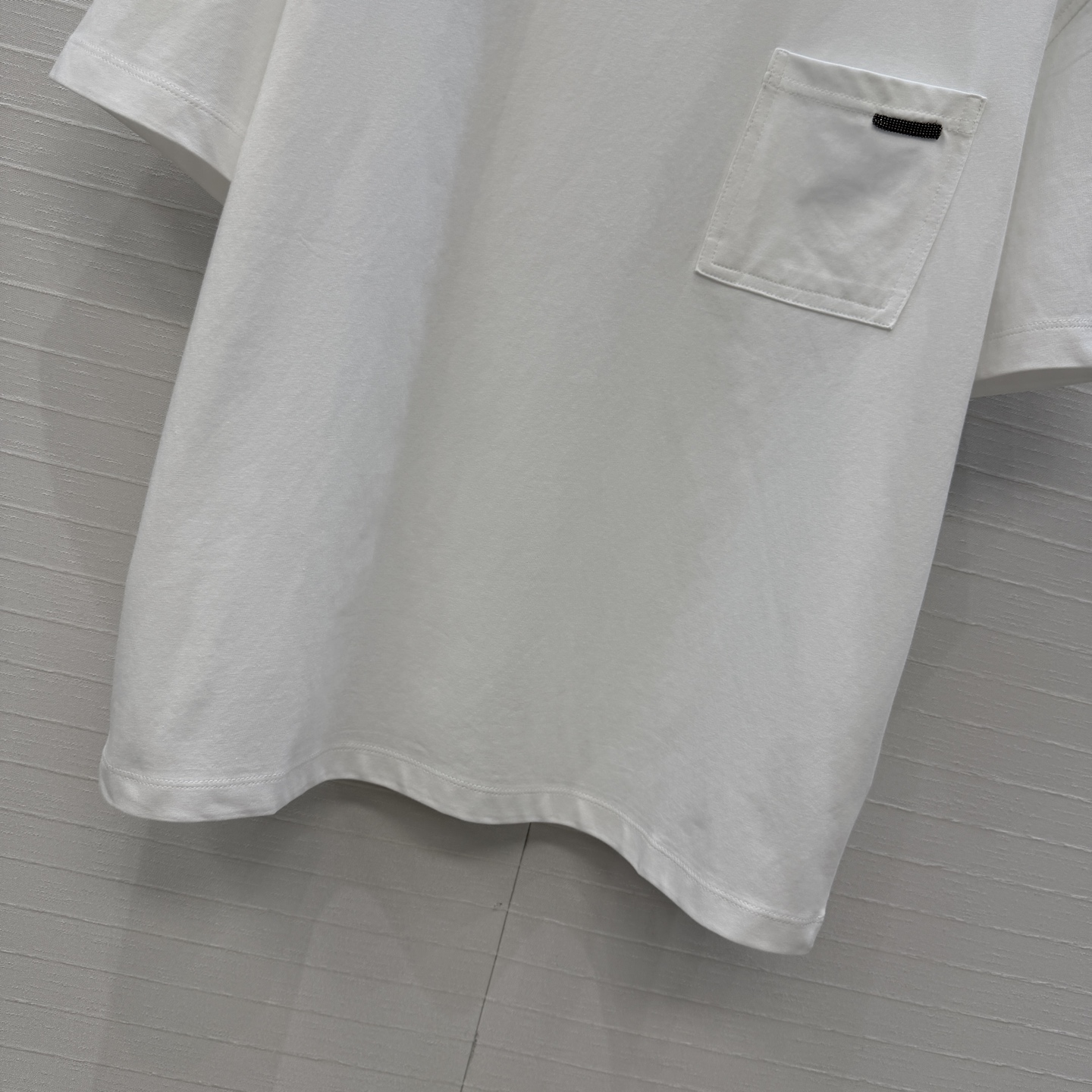 原单品质❤️BC高智感穿搭26s春夏新品！定位铜链刺绣短袖T恤！简约意式美学，经典版型不挑人上身显瘦又百