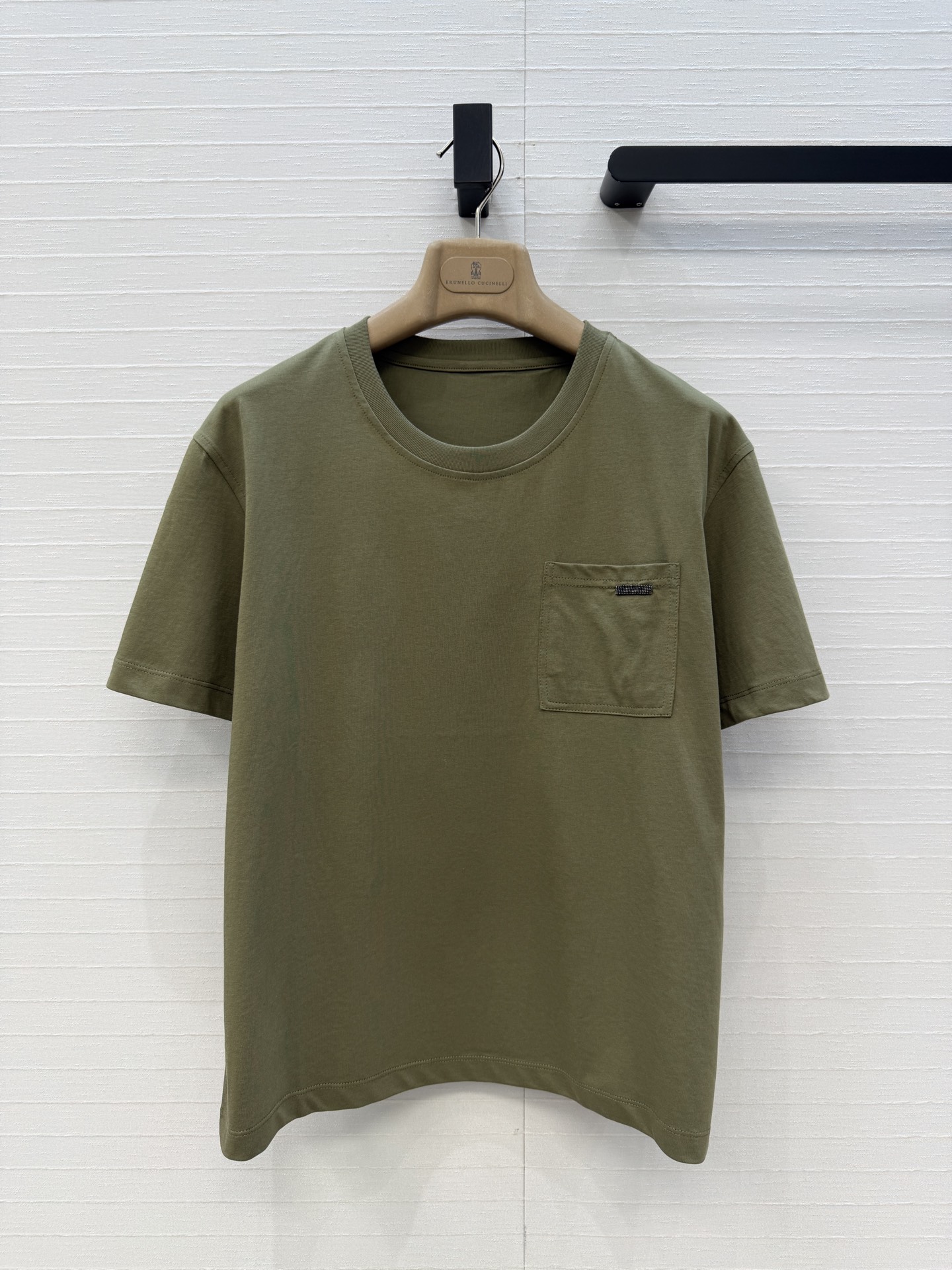 原单品质❤️BC高智感穿搭26s春夏新品！定位铜链刺绣短袖T恤！简约意式美学，经典版型不挑人上身显瘦又百