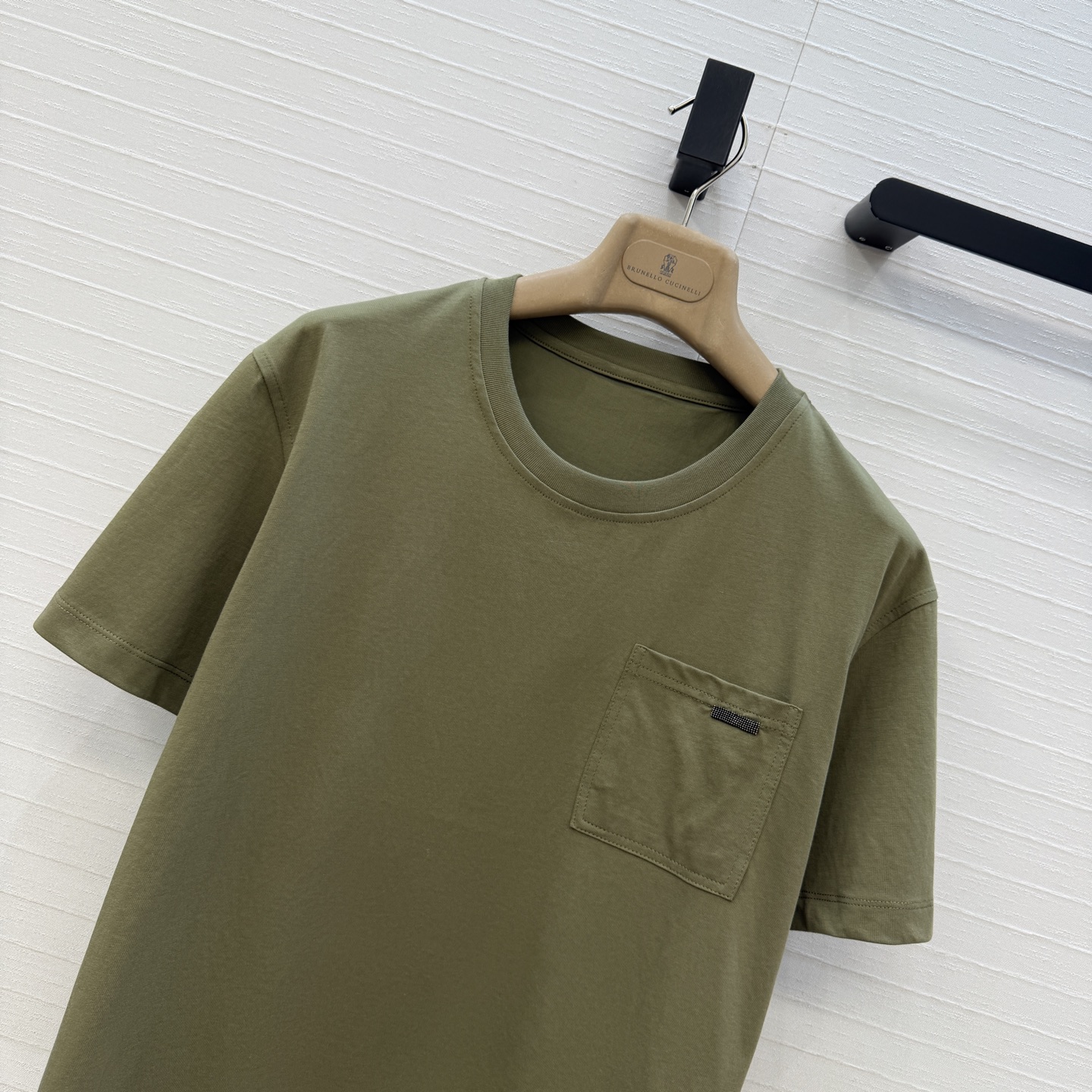 原单品质❤️BC高智感穿搭26s春夏新品！定位铜链刺绣短袖T恤！简约意式美学，经典版型不挑人上身显瘦又百
