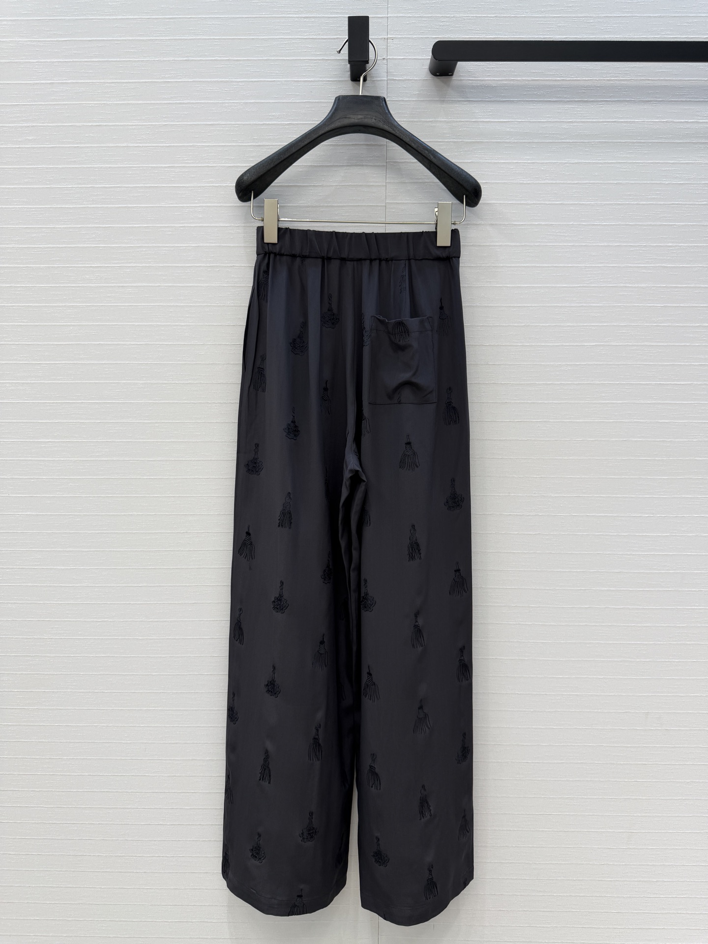 独家首发，原单品质💕 H系新品💕Palefroi Remix图案刺绣真丝阔腿直筒裤！100%真丝 重工立