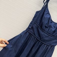 独家首发💋高端原单品质,zm波嘻风💗白富美必入!重工艺通体刺绣牛仔吊带长裙!定制花卉镂空刺绣牛仔面料质感 独家首发💋高端原单品质,zm波嘻风💗白富美必入!重工艺通体刺绣牛仔吊带长裙!定制花卉镂空刺绣牛仔面料质感