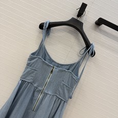 独家首发💋高端原单品质,zm波嘻风💗白富美必入!重工艺通体刺绣牛仔吊带长裙!定制花卉镂空刺绣牛仔面料质感 独家首发💋高端原单品质,zm波嘻风💗白富美必入!重工艺通体刺绣牛仔吊带长裙!定制花卉镂空刺绣牛仔面料质感