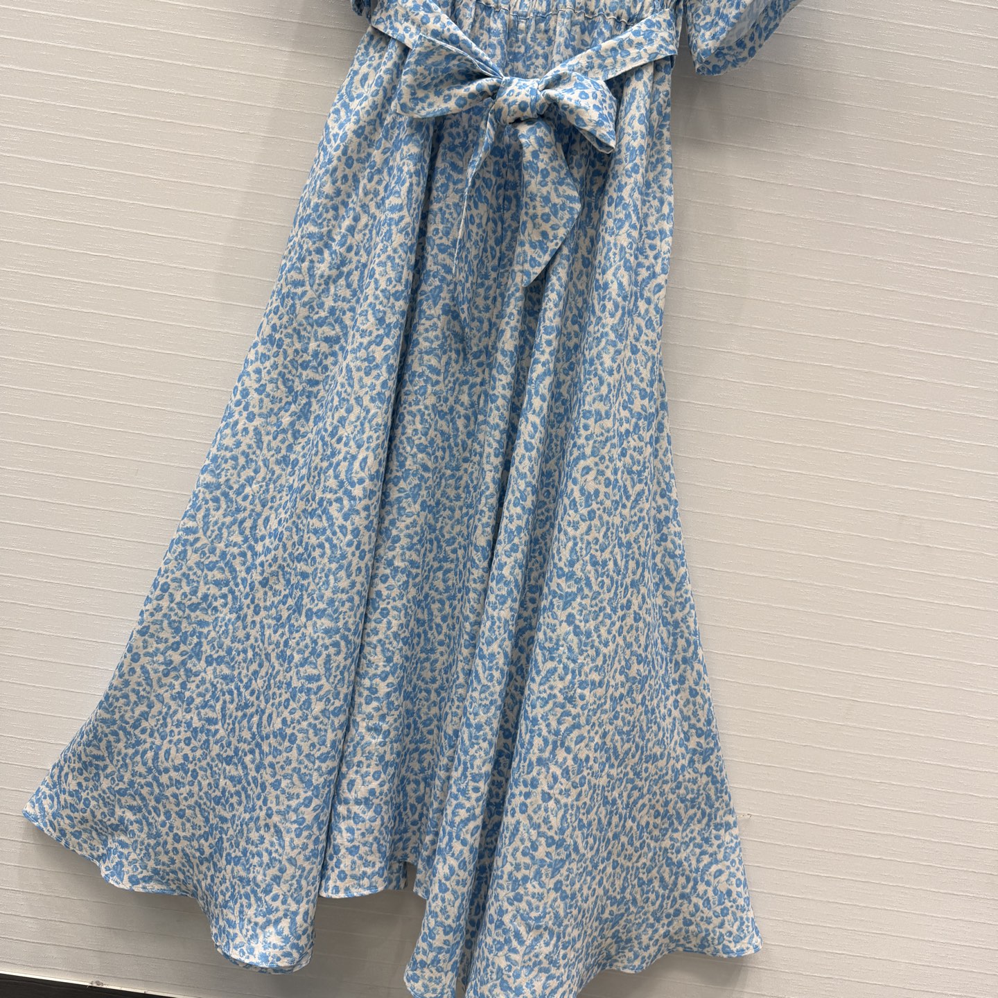 独家首发❤️高端品质，Loro Piana新品南法庄园度假风 慵懒浪漫的小碎花，蓝绿色碎花亚麻连衣裙，系