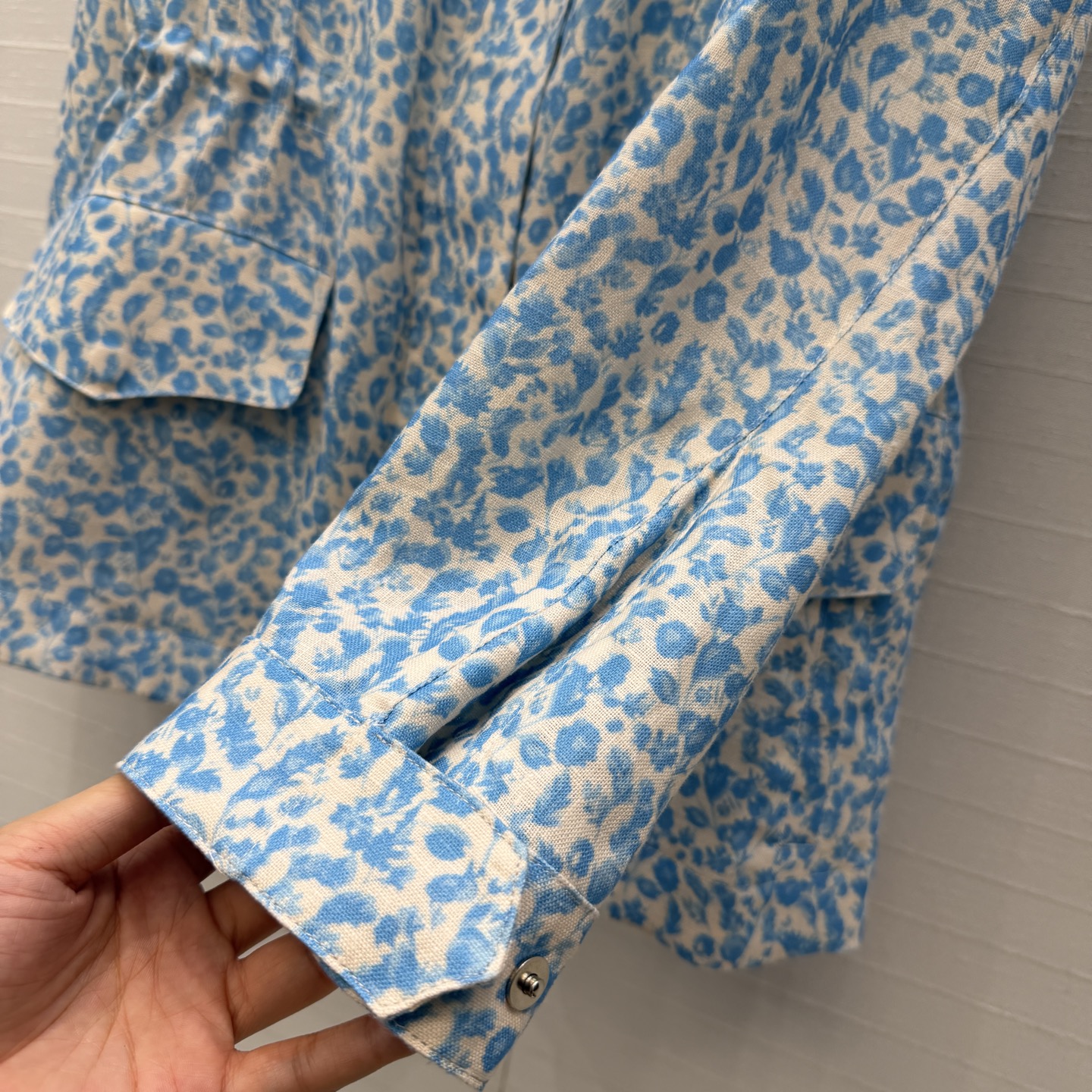 独家首发❤️高端品质,Loro Piana新品南法庄园度假风 慵懒浪漫的小碎花,蓝绿色碎花亚麻旅行者外套 独家首发❤️高端品质,Loro Piana新品南法庄园度假风 慵懒浪漫的小碎花,蓝绿色碎花亚麻旅行者外套