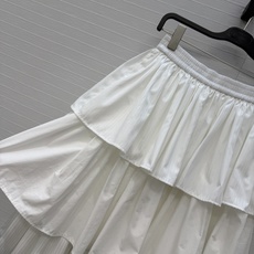 独家首发❤️Alai*26新品 法式白色蛋糕半身裙,层叠设计超有立体美感,腰部松紧超包容,穿着舒适不挑身 独家首发❤️Alai*26新品 法式白色蛋糕半身裙,层叠设计超有立体美感,腰部松紧超包容,穿着舒适不挑身