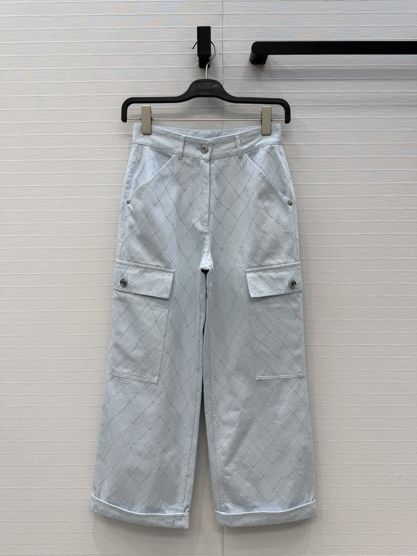 原单品质❤️Coco女孩beach沙滩🏖️系列度假新品！重工刺绣菱格线绣牛仔直筒裤！工装口袋卷裤脚设计经