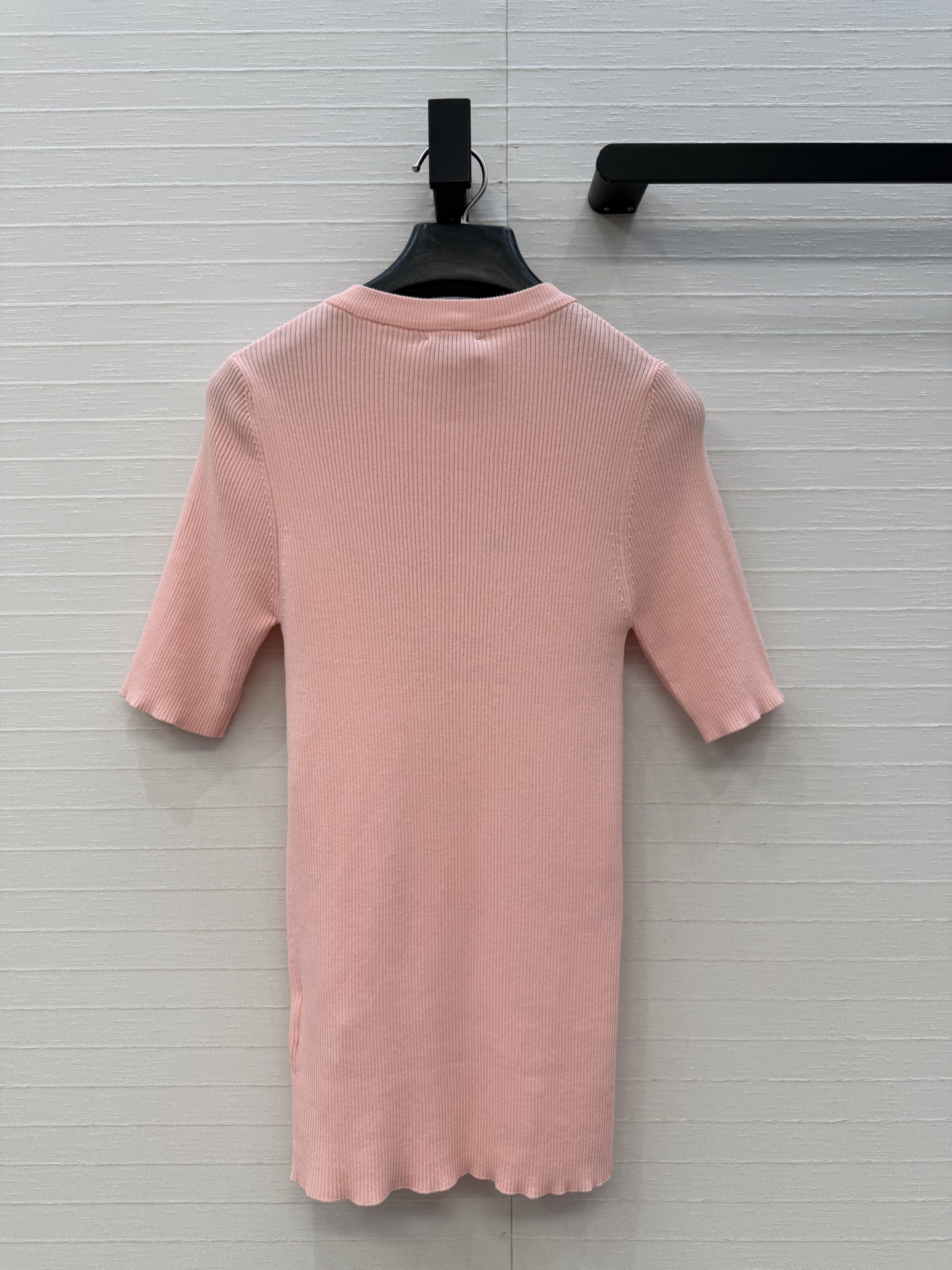 高端品质，Coco*26A手工坊系列新品！水钻花扣针织短袖上衣！💗俏皮又精致，瑞士机工艺进口纱线质感细腻