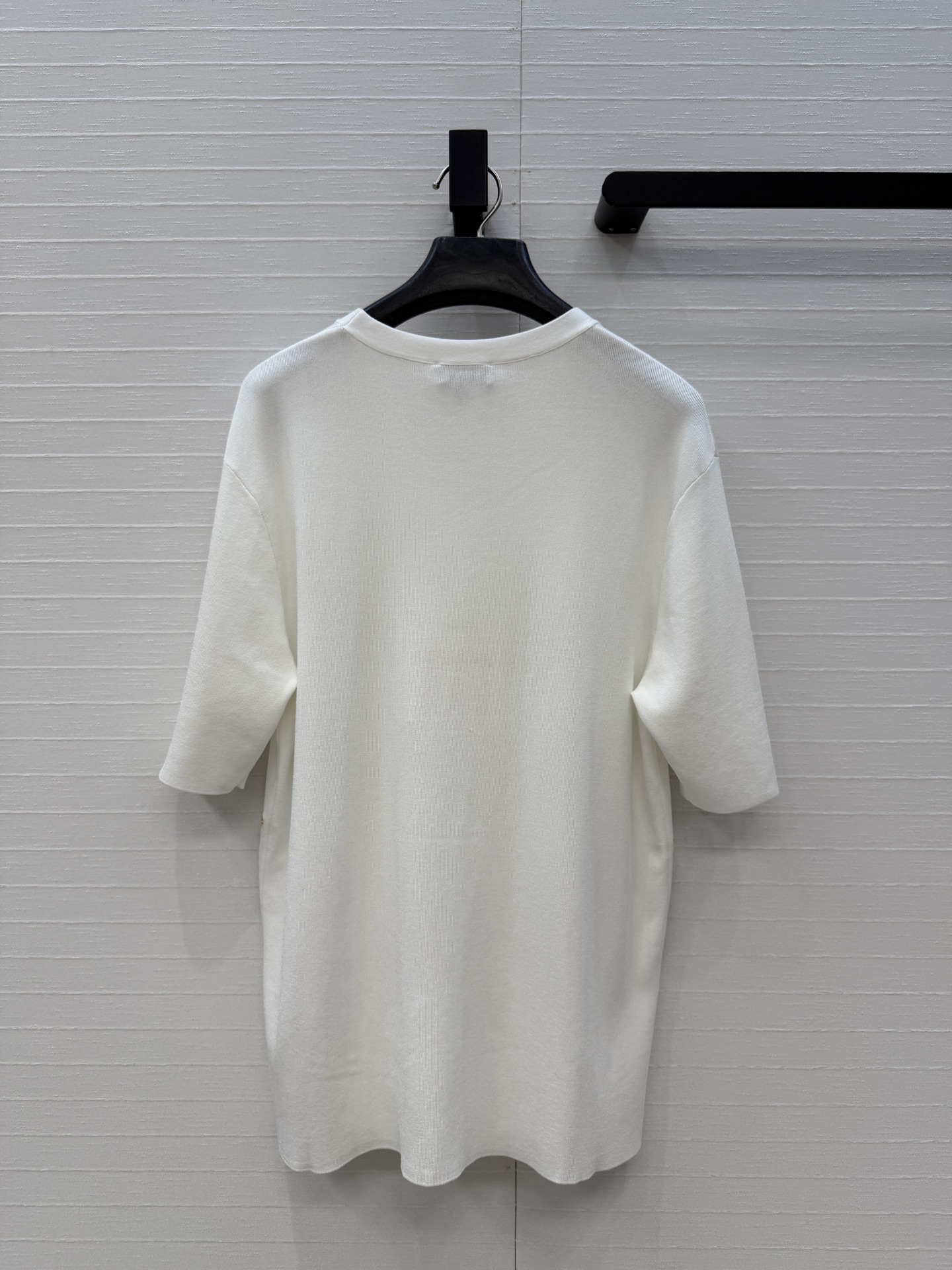 高端原单品质❤️Chan*26a系列新品！金丝刺绣圆领针织短袖上衣！💗简约标志logo刺绣设计百搭减龄又