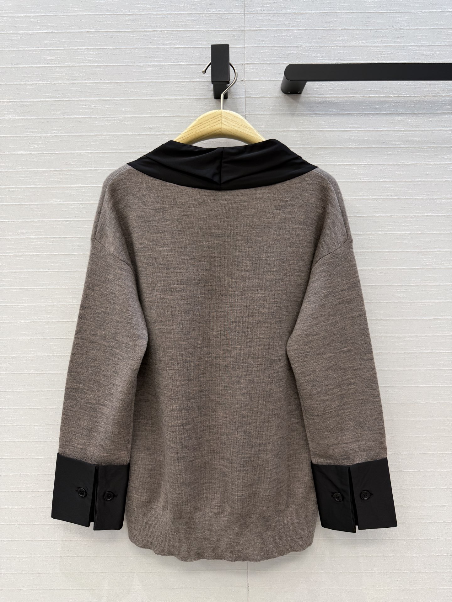 디올 여성 긴팔 131661 Dior Long Sleeve 썸네일 이미지
