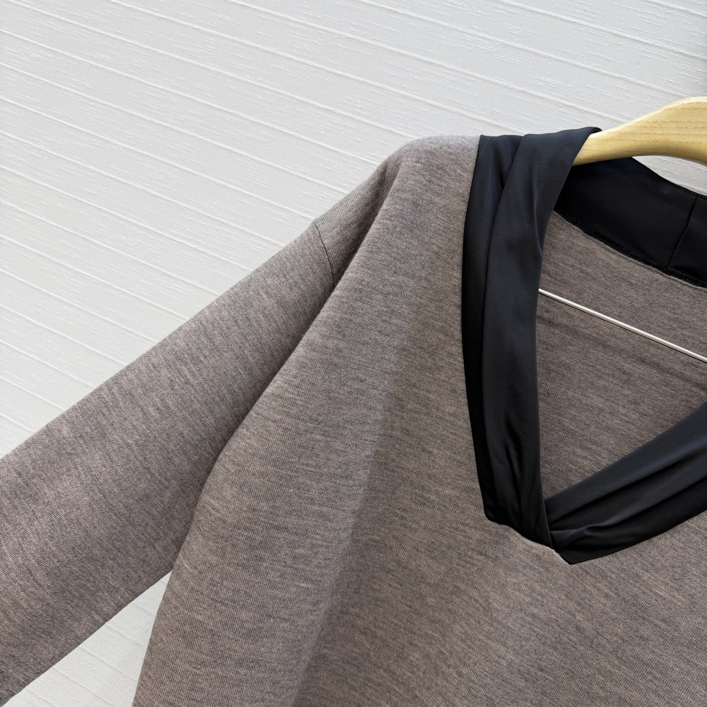디올 여성 긴팔 131661 Dior Long Sleeve 썸네일 이미지