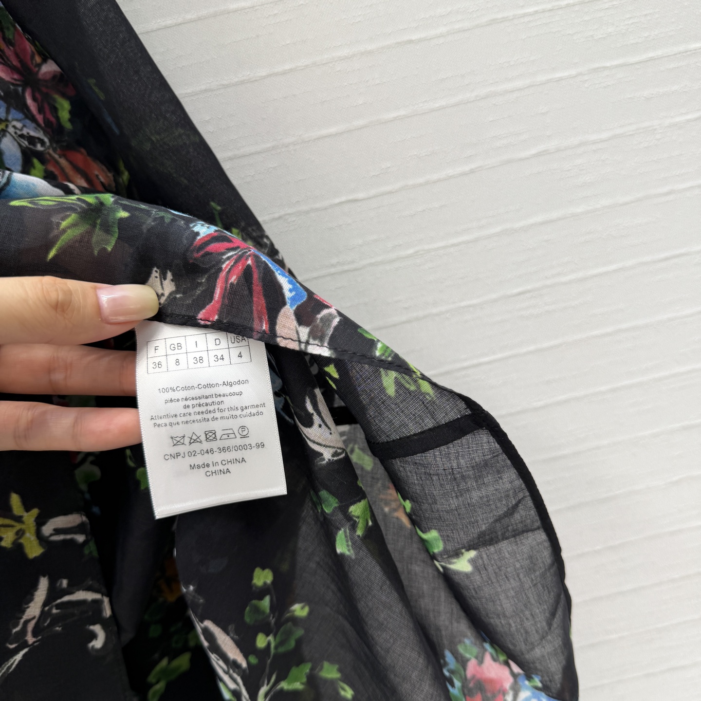 高端品质❤️Dio*26早秋新品iviera系列 黑色花园建筑印花长裙！定制进口丝棉材质轻盈细腻，抽褶式