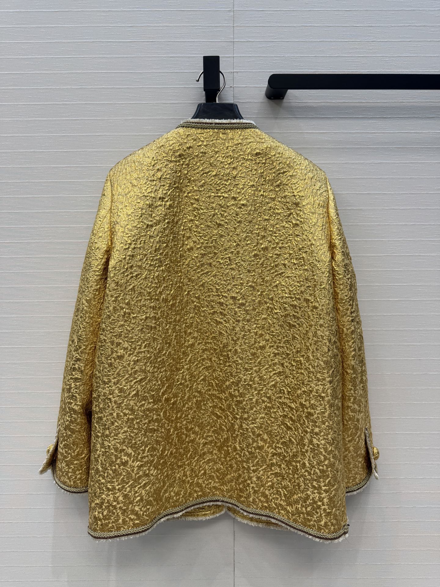 新品❤️V系财阀千金穿搭！金色宫廷风夹克外套！撞色编织带包边工艺法式宫廷风气质名媛白富美必备高级单品！经典H裁版型上身巨