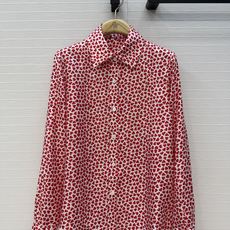 高端品质❤️D*新品七夕系列爱心印花真丝衬衫!爱意气息满满!100%真丝斜纹绸,经典小翻领版型不挑人!复古法式优雅又日常 高端品质❤️D*新品七夕系列爱心印花真丝衬衫!爱意气息满满!100%真丝斜纹绸,经典小翻领版型不挑人!复古法式优雅又日常