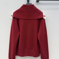 高端原单品质❤️26B早秋🍂新品,Coco海军风翻领针织开衫。瑞士机双织工艺定制进口羊毛羊绒纱线。非常有氛围感减龄穿搭! 高端原单品质❤️26B早秋🍂新品,Coco海军风翻领针织开衫。瑞士机双织工艺定制进口羊毛羊绒纱线。非常有氛围感减龄穿搭!