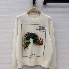 原单品质❤️MissD新品系列,《好饿的毛毛虫》联名系列刺绣羊绒毛衣,正面是经典绿色毛毛虫+复古方框刺绣工艺,童趣又高级 原单品质❤️MissD新品系列,《好饿的毛毛虫》联名系列刺绣羊绒毛衣,正面是经典绿色毛毛虫+复古方框刺绣工艺,童趣又高级