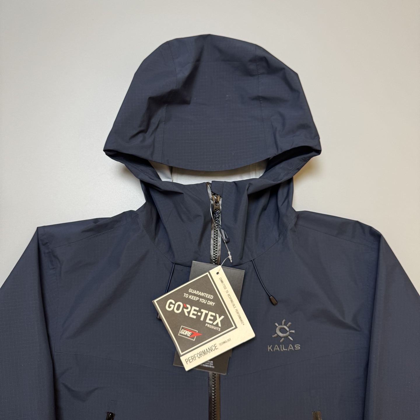 KAILAS Chaqueta de Senderismo Impermeable y Ligera para Hombre 4 i1755452358325 8396 0 2