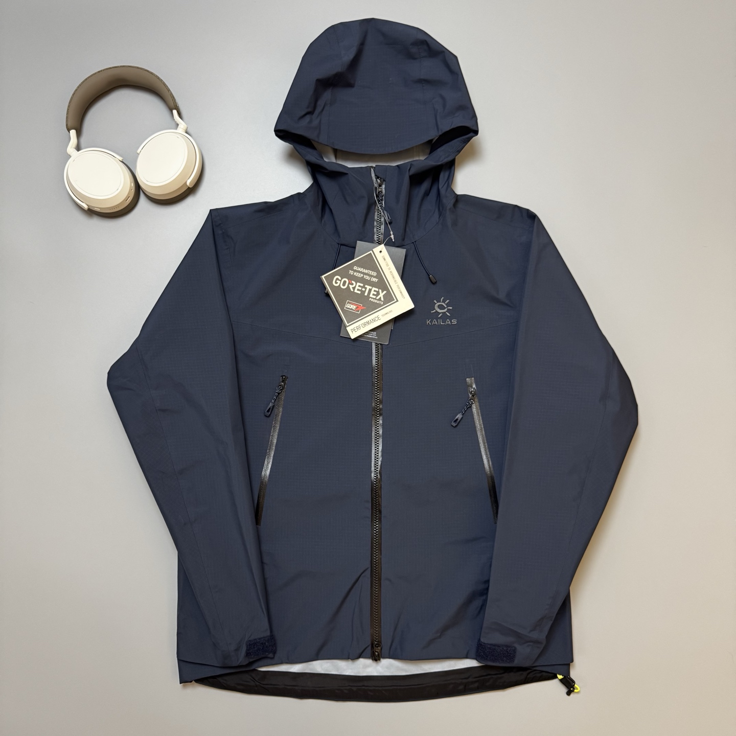 KAILAS Chaqueta de Senderismo Impermeable y Ligera para Hombre 3 i1755452358325 893 0 1