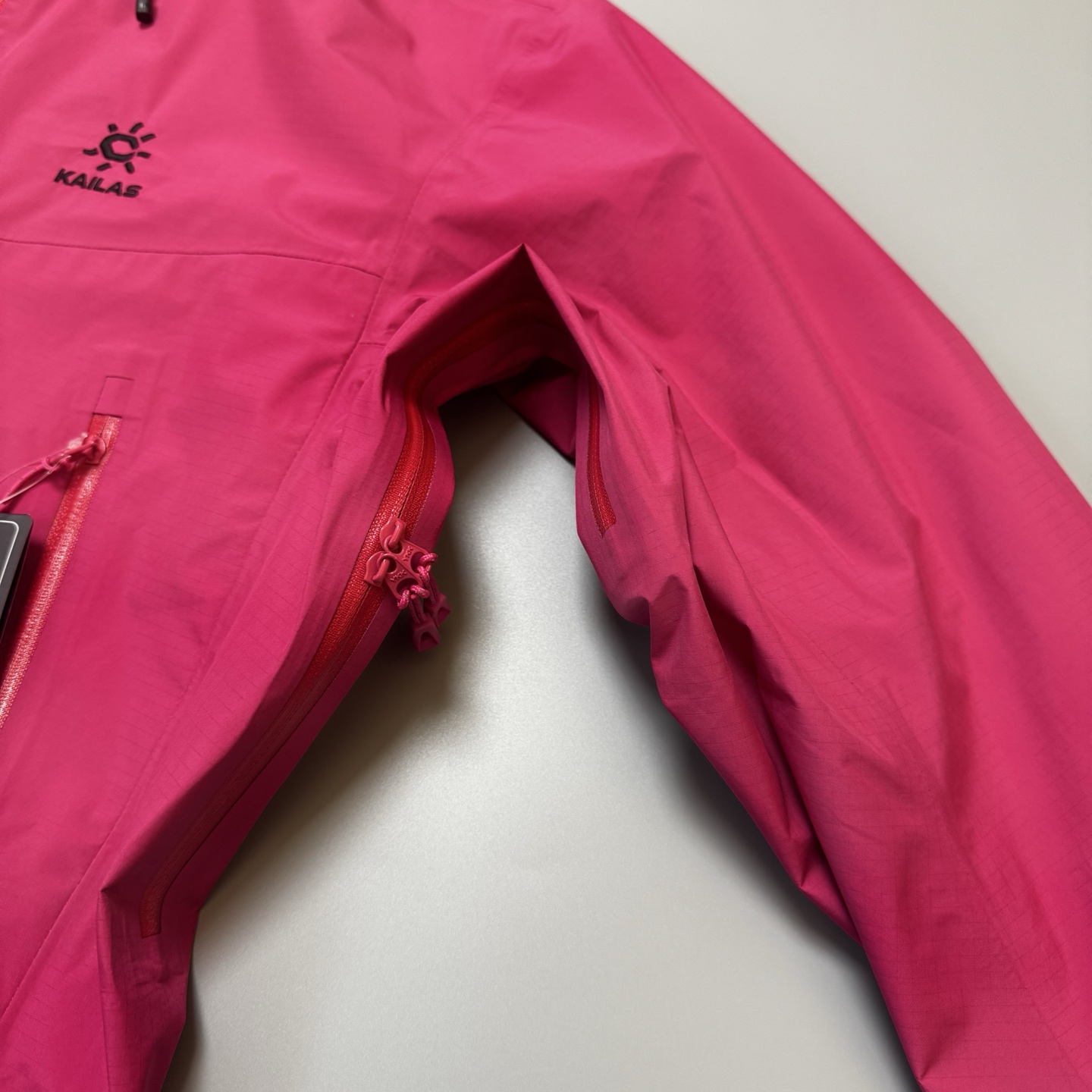 KAILAS Chaqueta de Senderismo Ligera e Impermeable para Mujer 7 i1755452607944 4819 0 5