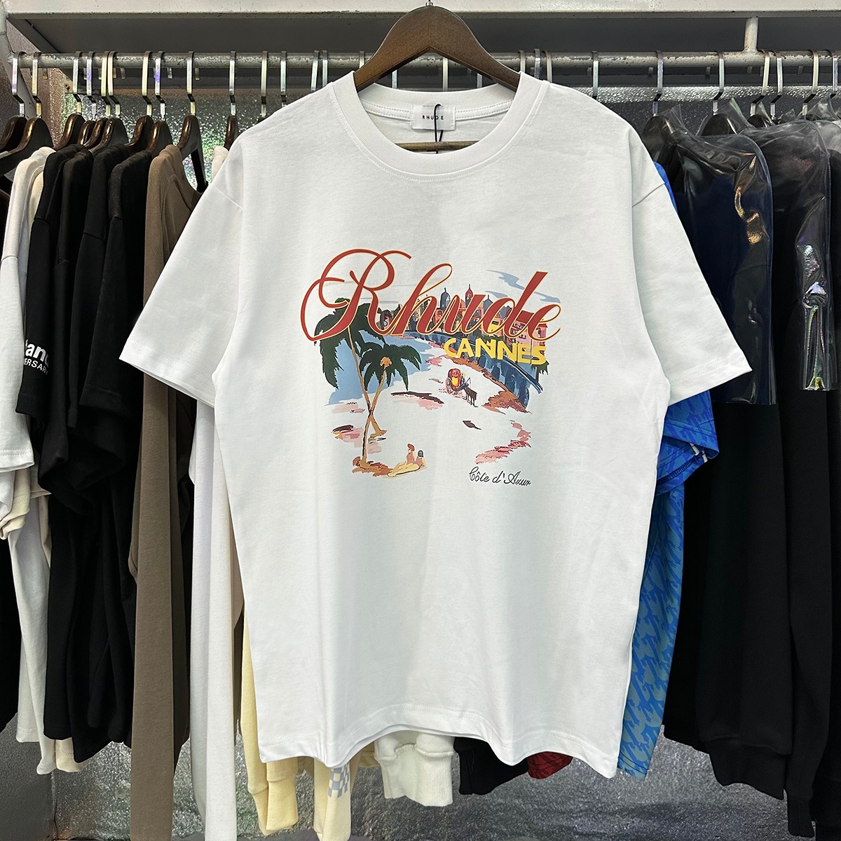 High-Quality Rhude Cannes Beach Coconut T-Shirts in Black, White, Almond, Sizes SM to XL. - 图片 2