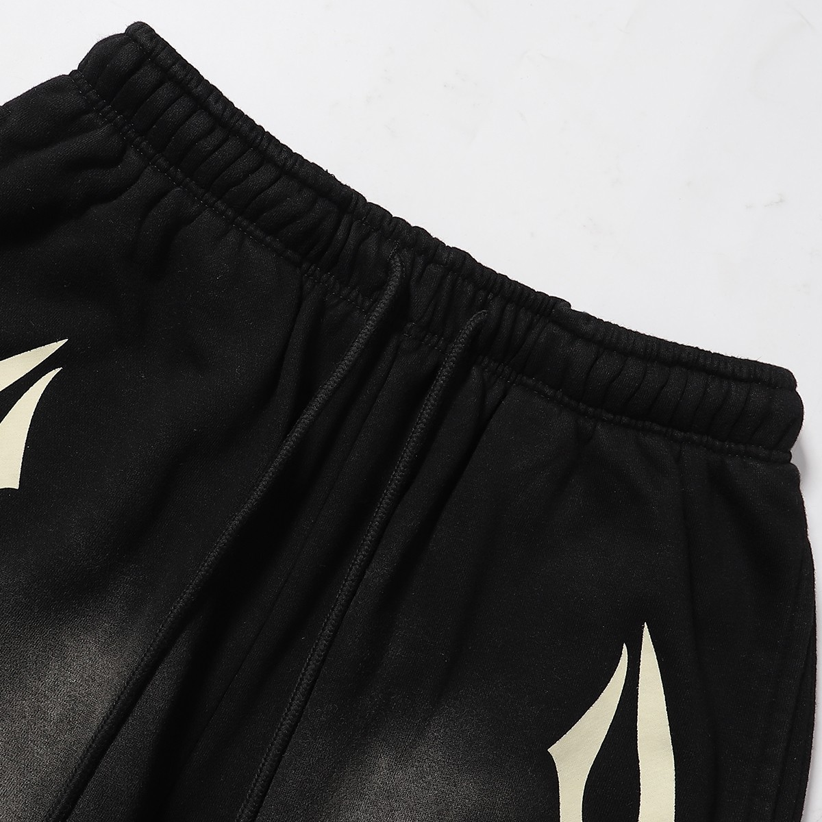 No. FH2519, 2024SS, Hellstar Sports Flame Shorts, used water-washing shorts. Colour: black, almond; Ruler: SM L XL - 图片 9