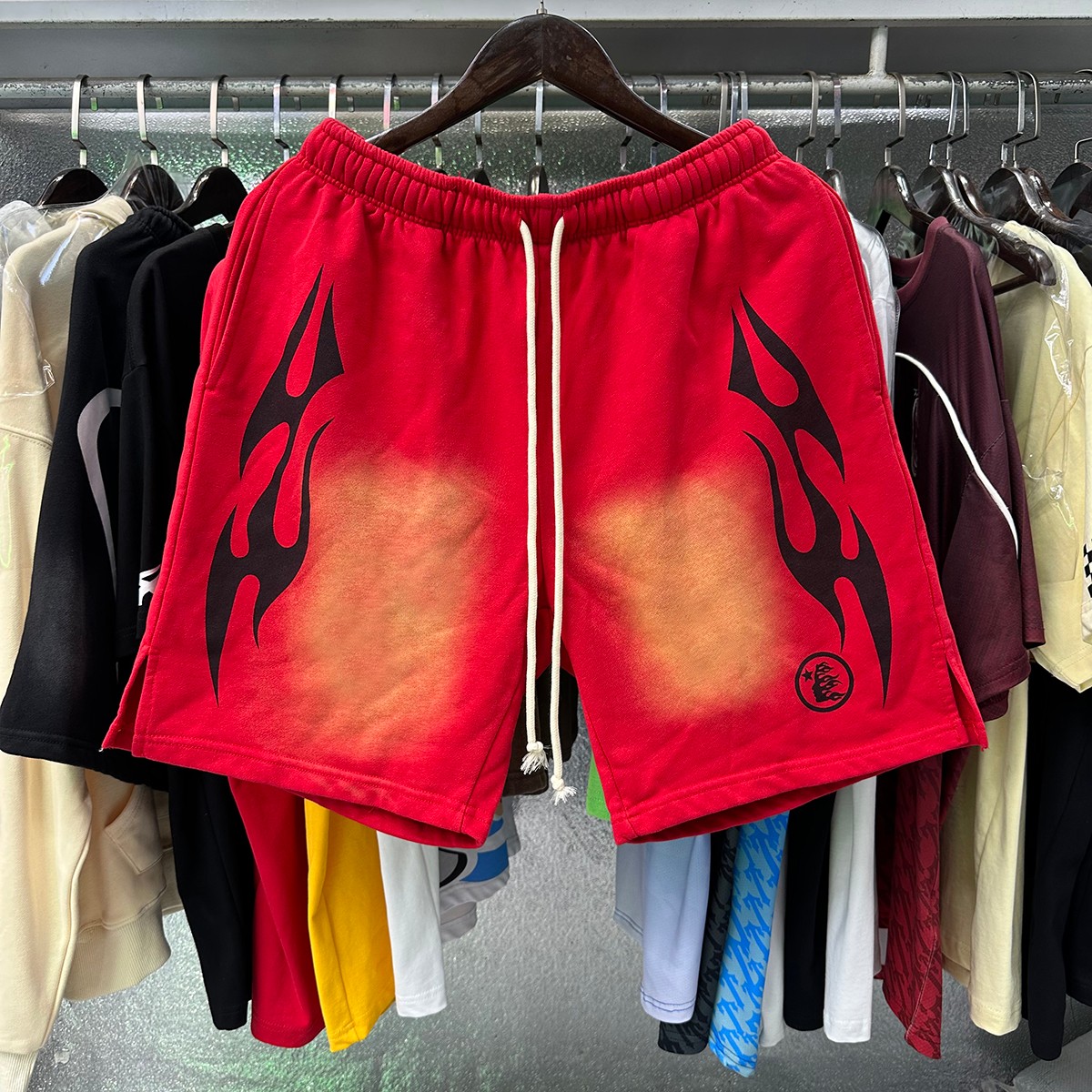 Hellstar Flame Shorts45: FH 2563, 2024 Collection in Various Colors and Sizes - 图片 6