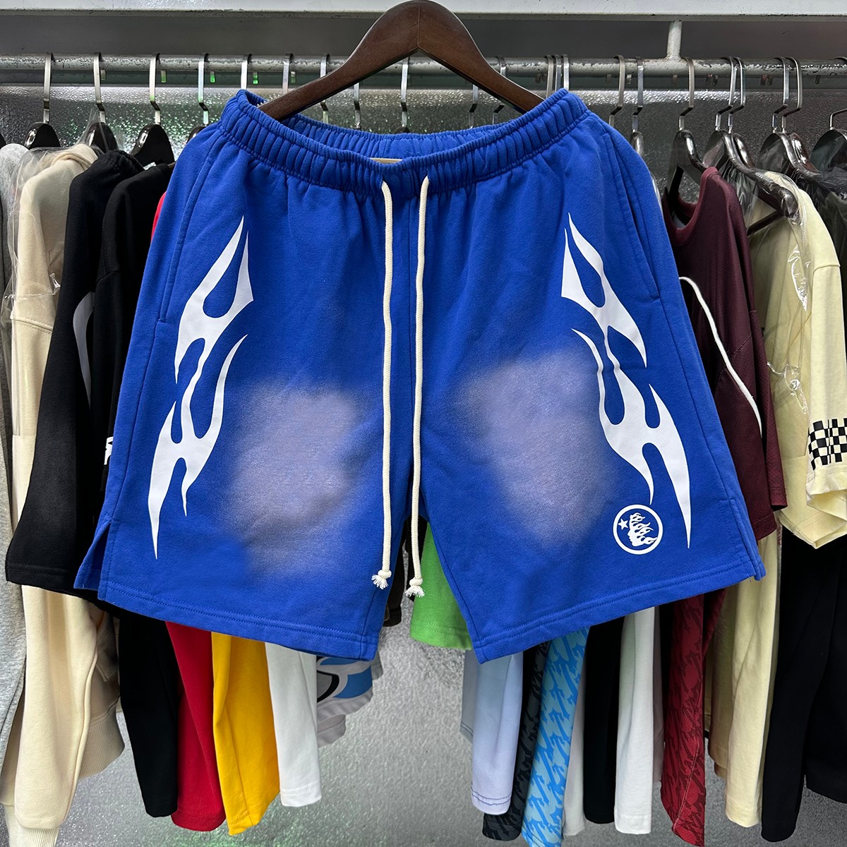 Hellstar Flame Shorts45: FH 2563, 2024 Collection in Various Colors and Sizes - 图片 4