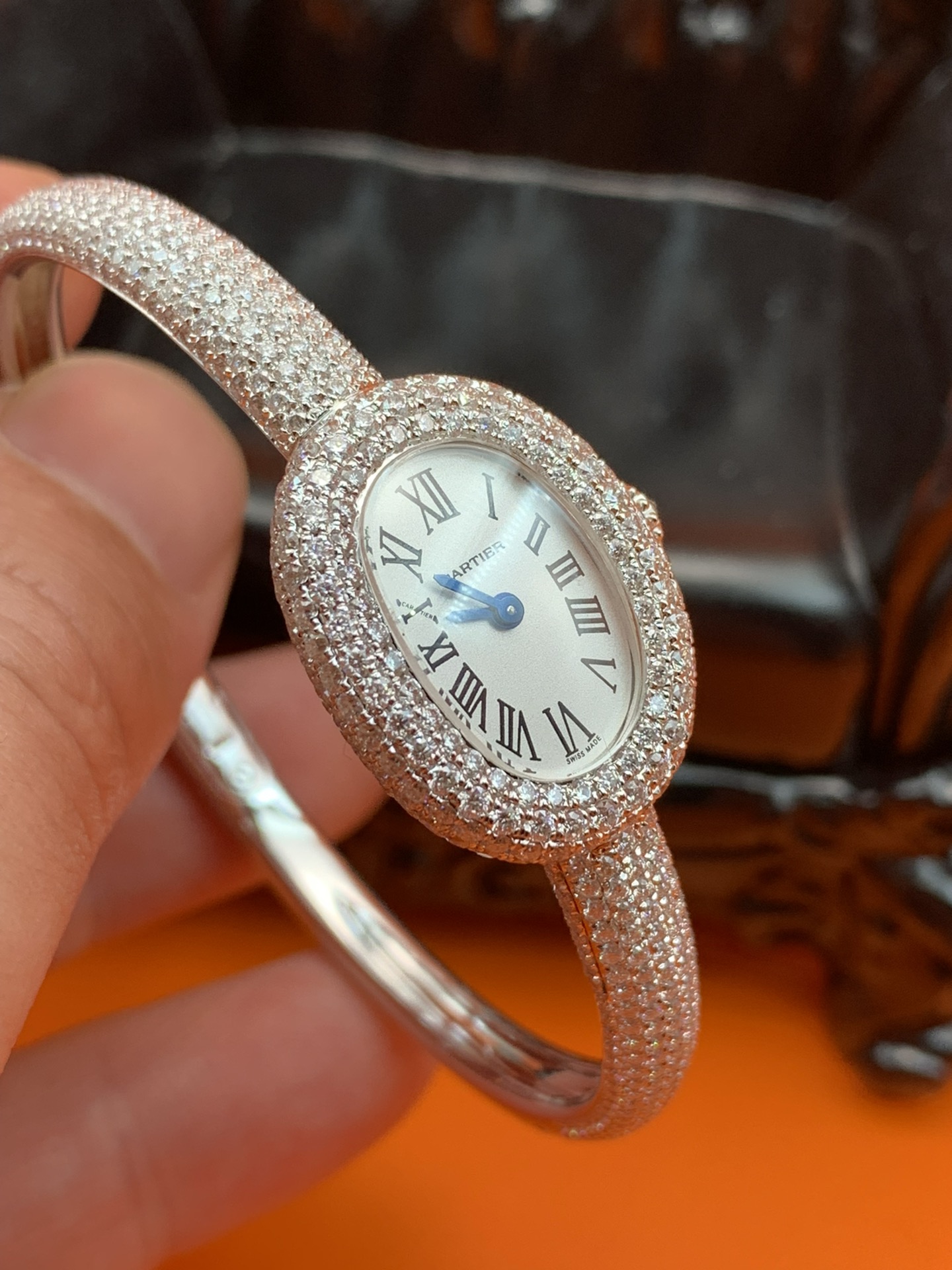Cartier 新款卡地亚浴缸满钻