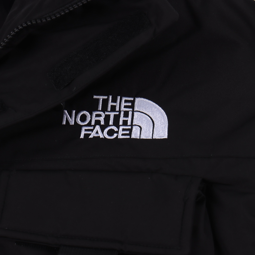 THE NORTH FACE/北面TNF 多口袋工装连帽羽绒服黑色