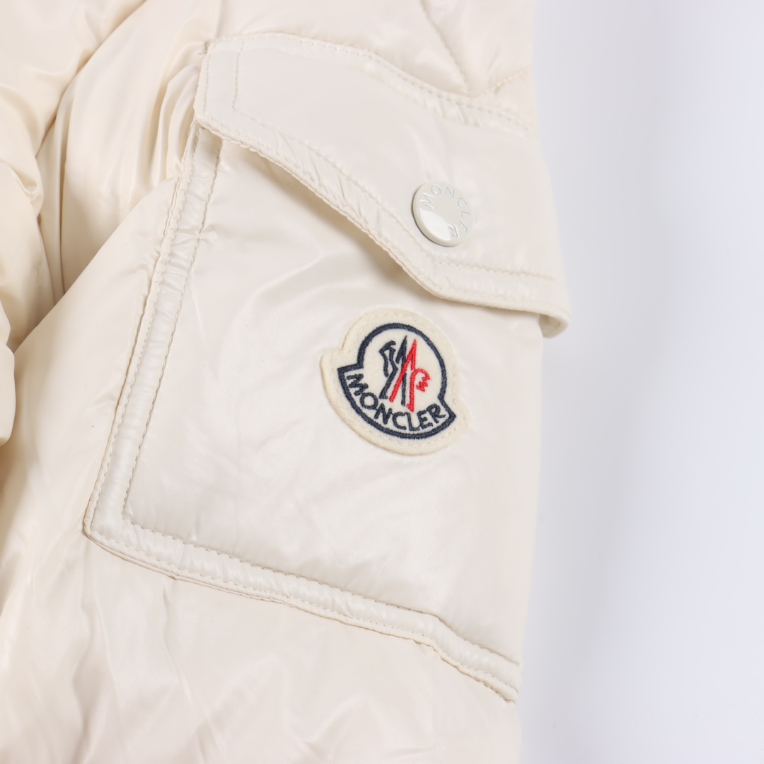 ONCLER/蒙口MC 可拆卸帽长款羽绒服饱满蓬松 黑色 米白-Chinese UA Cheap High Quatity Brand Clothes Bags handbags Sneakers wholesale wholesaler seller from China Factory suppliers Fashion Clothing Shoes best Quality Beautiful Price ONCLER/蒙口MC 可拆卸帽长款羽绒服饱满蓬松 黑色 米白